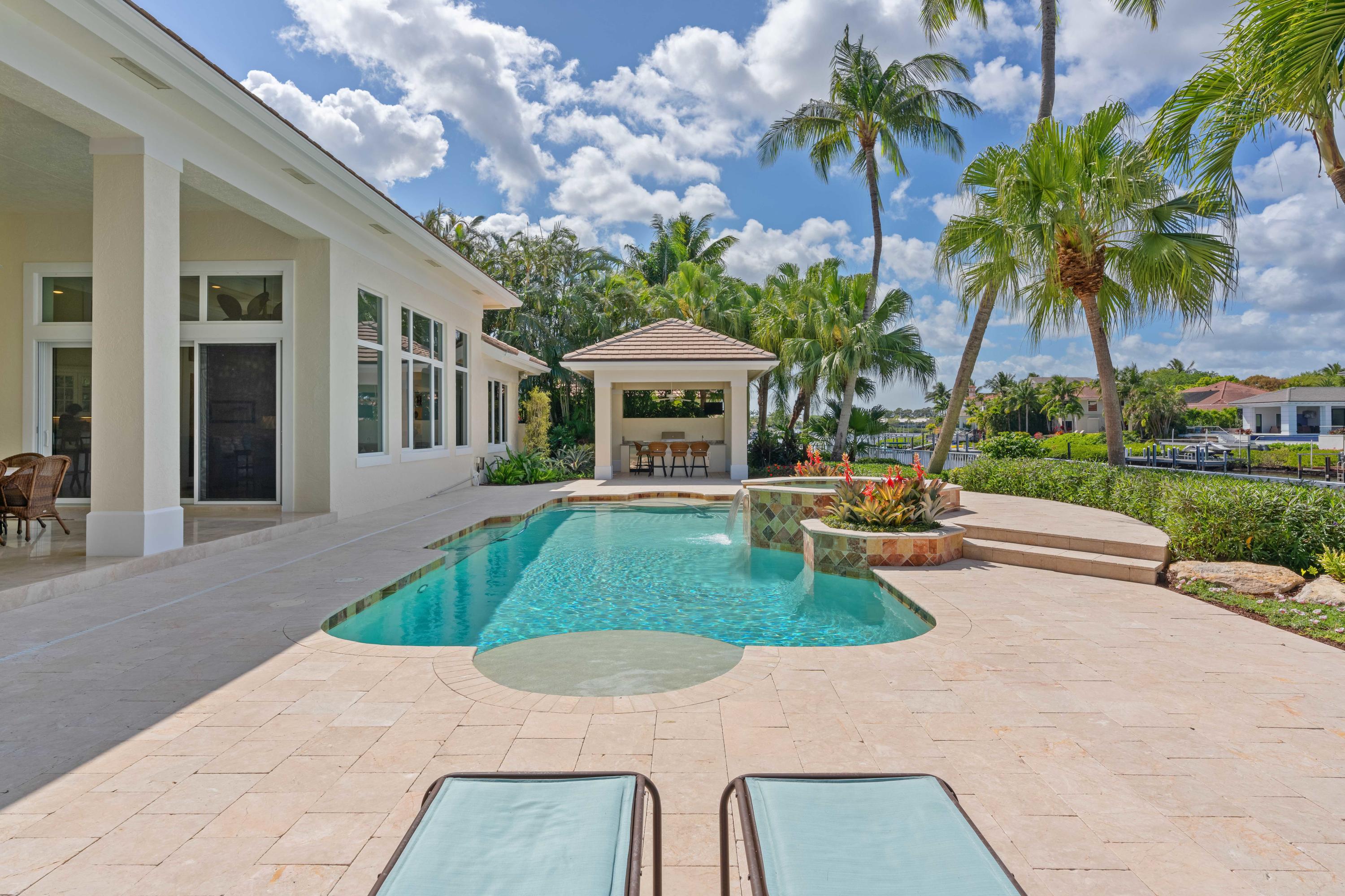 Admirals Cove - Residential