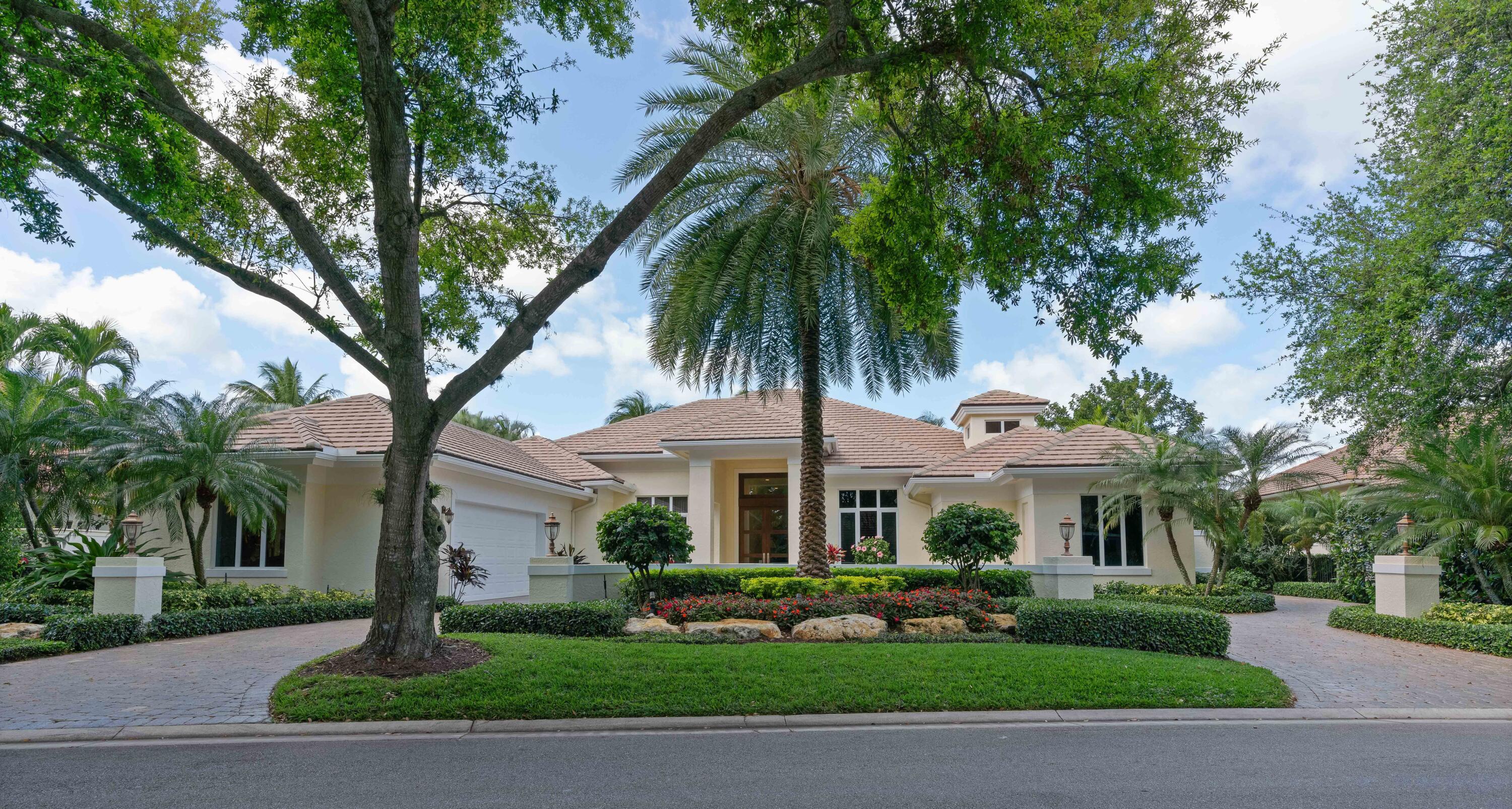Admirals Cove - Residential