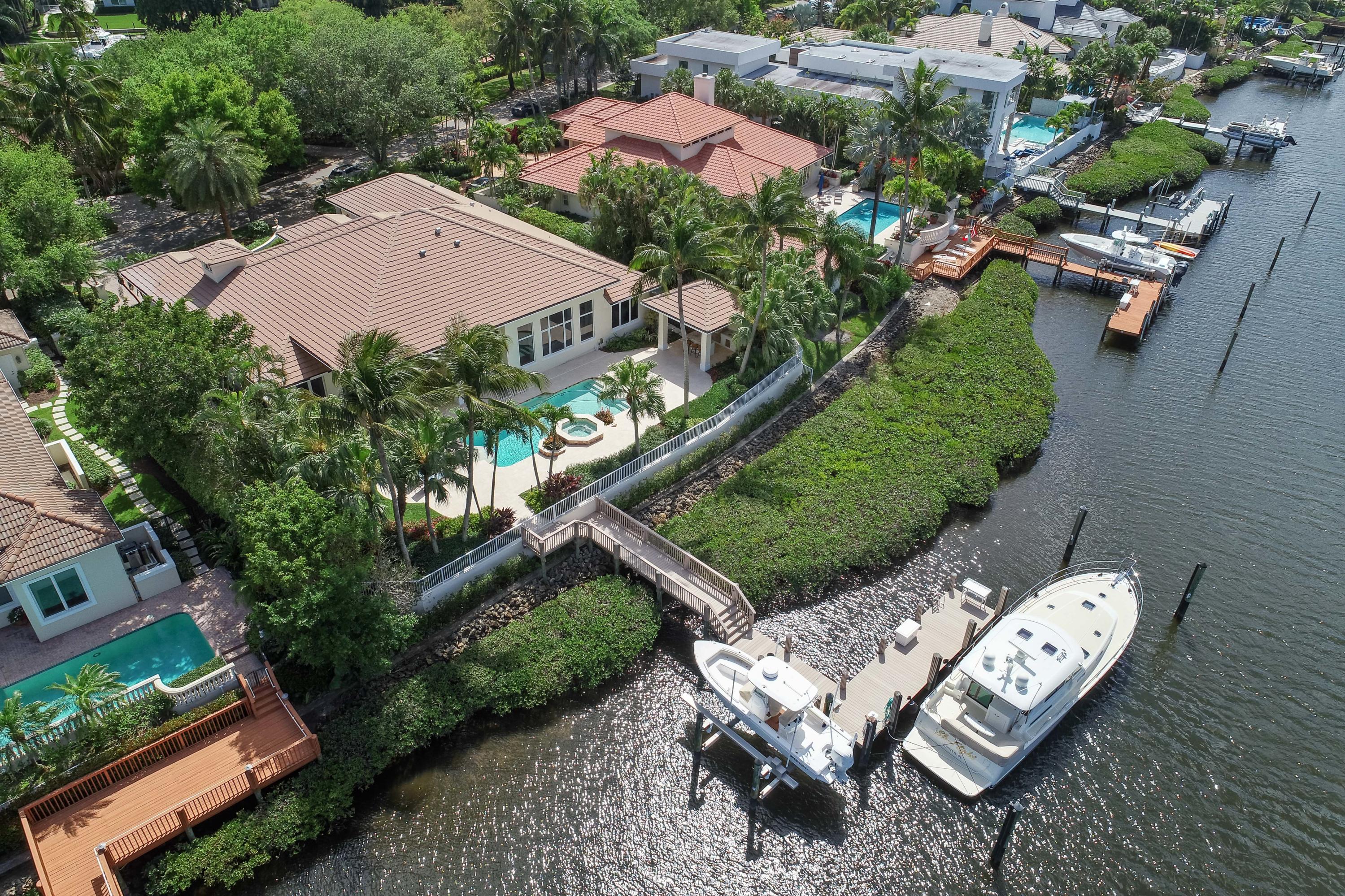 Admirals Cove - Residential