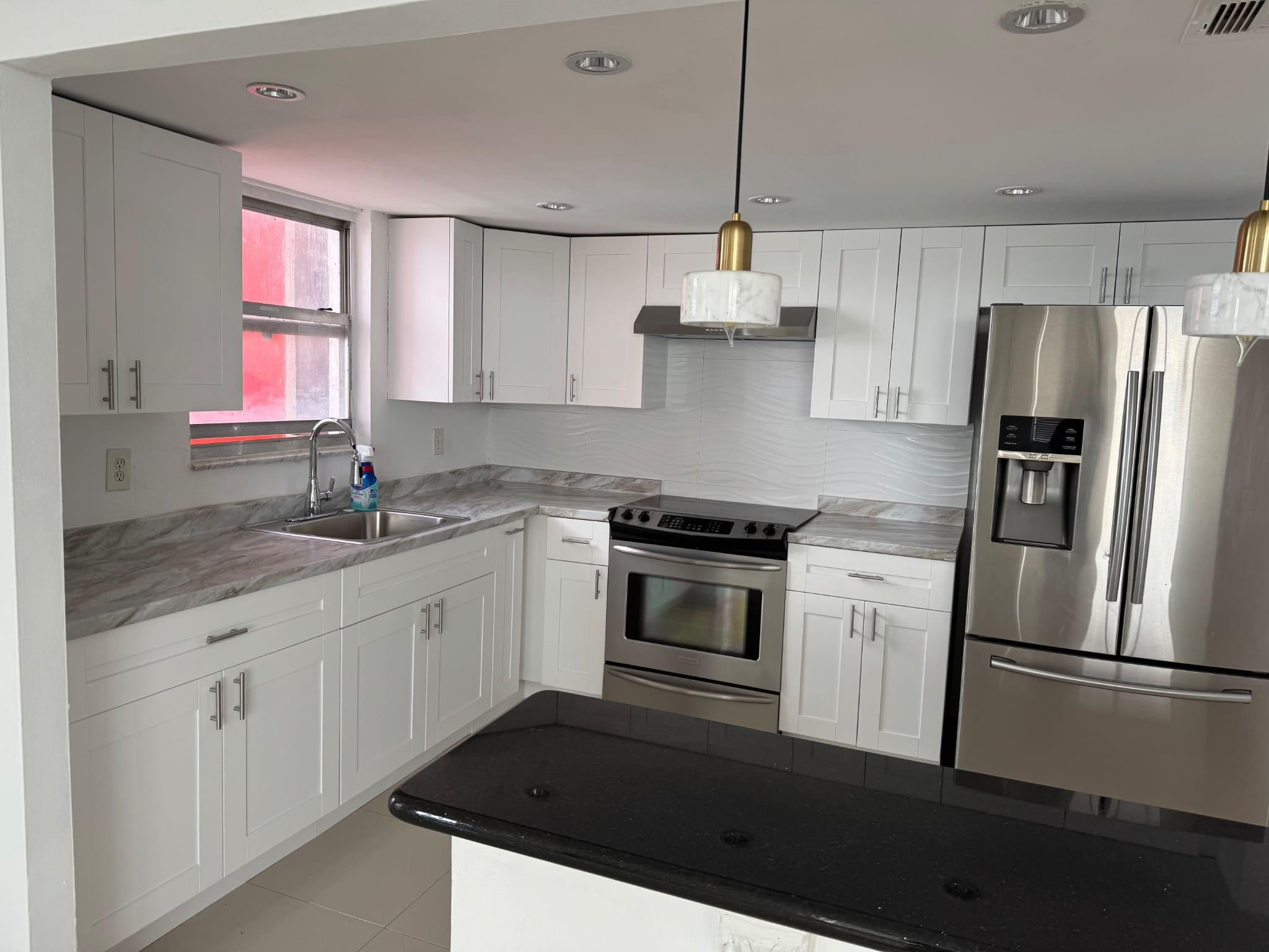 BUCKLEY TOWERS CONDO - EAST BLDG - Residential