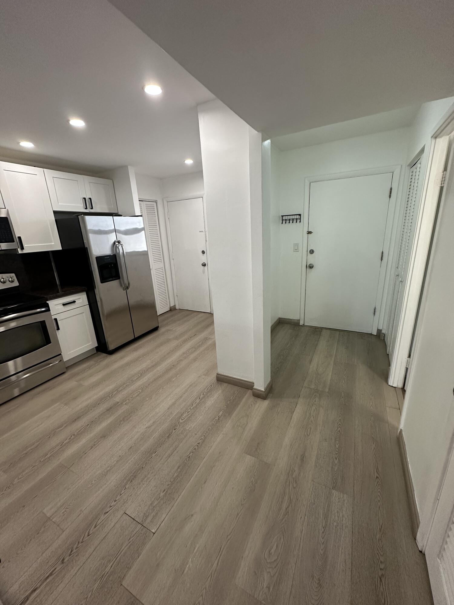 Beautifully remodeled 1-bedroom plus Den residence in a desirable gated community with 24-hour security. This bright and inviting home offers a modern open layout, stylish finishes, an updated kitchen, spacious bedrooms, and beautifully refreshed bathrooms. The clean contemporary design creates a comfortable, move-in-ready feel that tenants will appreciate from the moment they walk in. Enjoy the privacy and peace of mind of secured community access, while still being conveniently located near shopping, dining, parks, and major roads. A wonderful rental opportunity offering comfort, style, security, and convenience in one place. Easy to show — this home is ready for the right tenant. Beautifully remodeled 2-bedroom residence in a desirable gated community with 24-hour security. This bright and inviting home offers a modern open layout, stylish finishes, an updated kitchen, spacious bedrooms, and beautifully refreshed bathrooms. The clean contemporary design creates a comfortable, move-in-ready feel that tenants will appreciate from the moment they walk in. Enjoy the privacy and peace of mind of secured community access, while still being conveniently located near shopping, dining, parks, and major roads. A wonderful rental opportunity offering comfort, style, security, and convenience in one place. Easy to show — this home is ready for the right tenant.