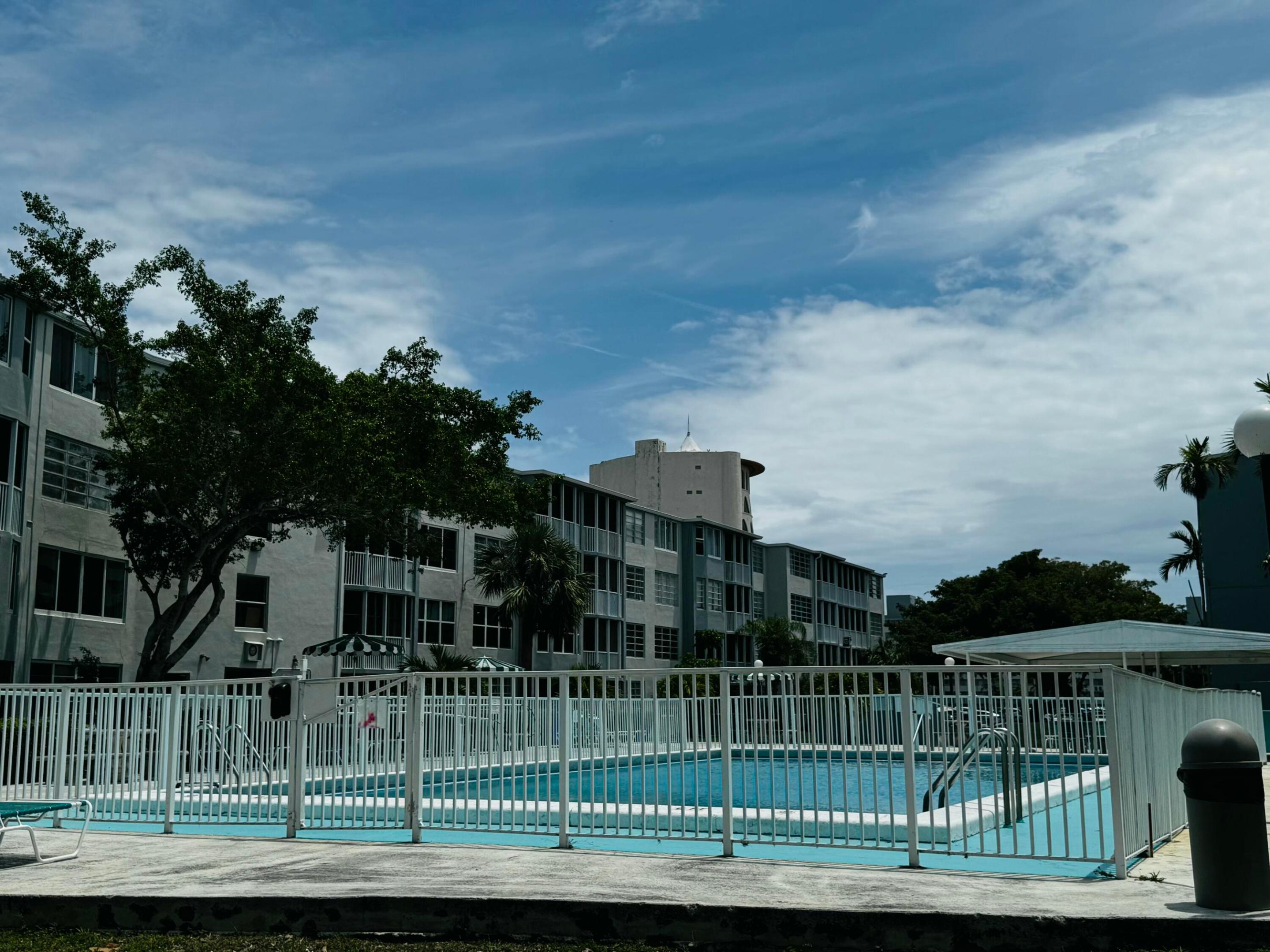 JADE WINDS GROUP ALLAMANDA GARDENS - Residential Lease