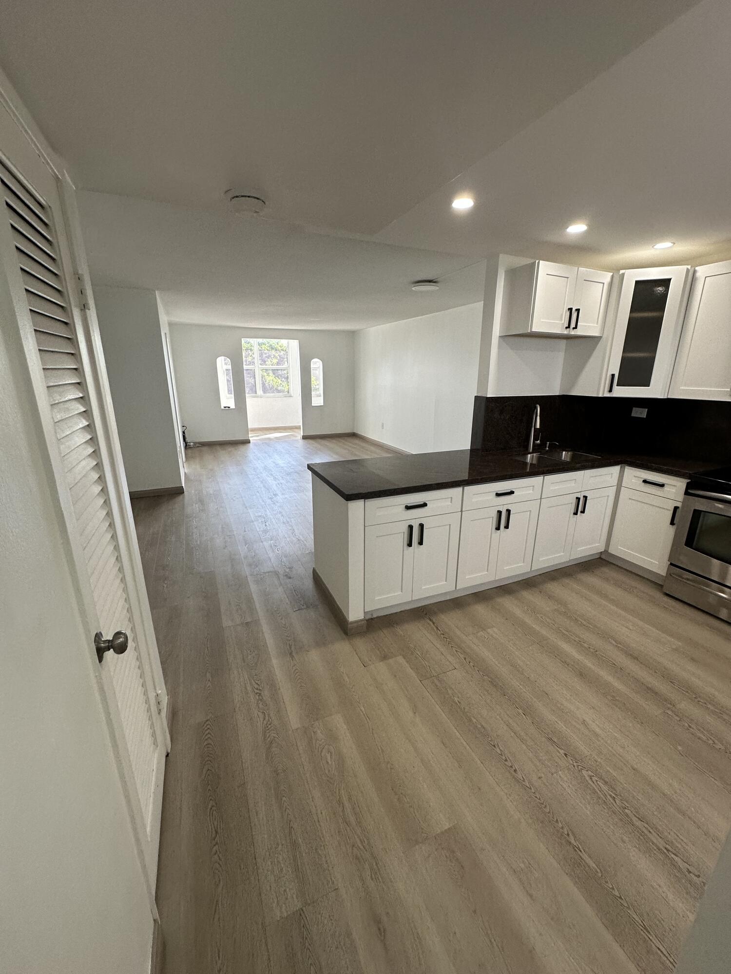 JADE WINDS GROUP ALLAMANDA GARDENS - Residential Lease