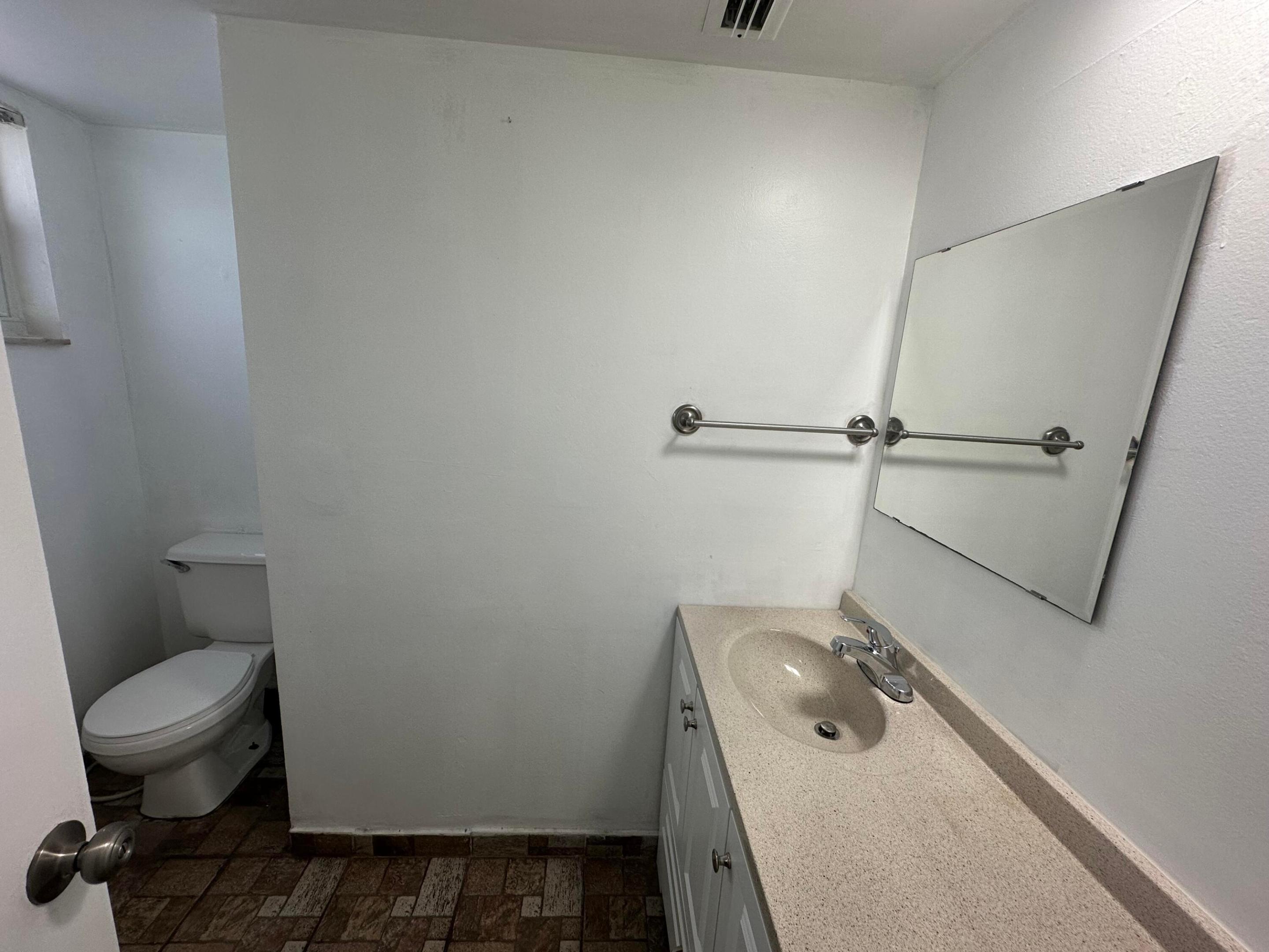 JADE WINDS GROUP ALLAMANDA GARDENS - Residential Lease