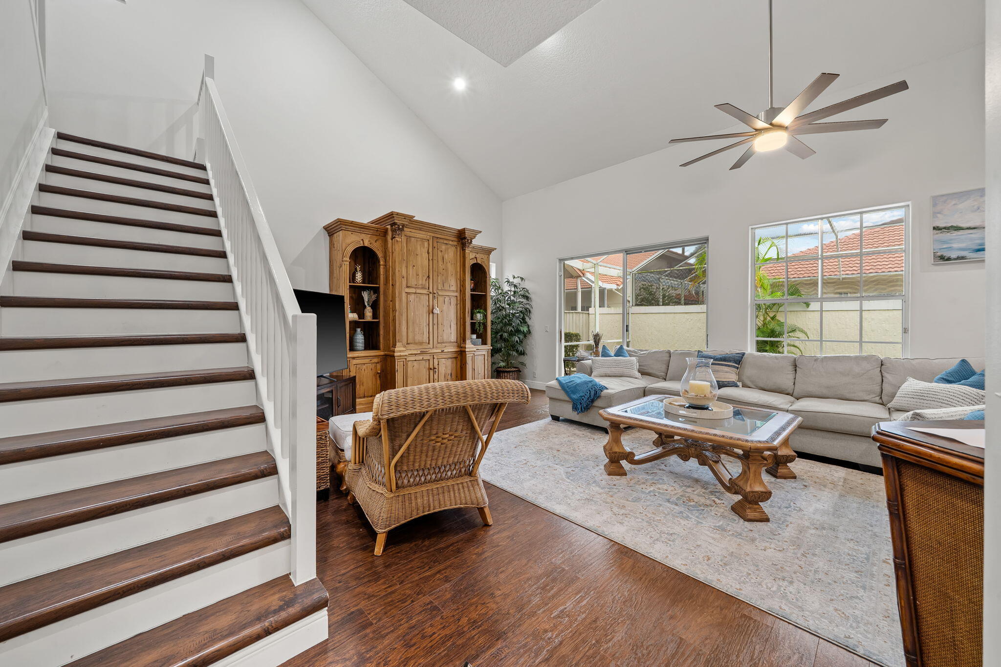 PGA RESORT COMMUNITY OF MONTEREY POINTE - Residential Lease