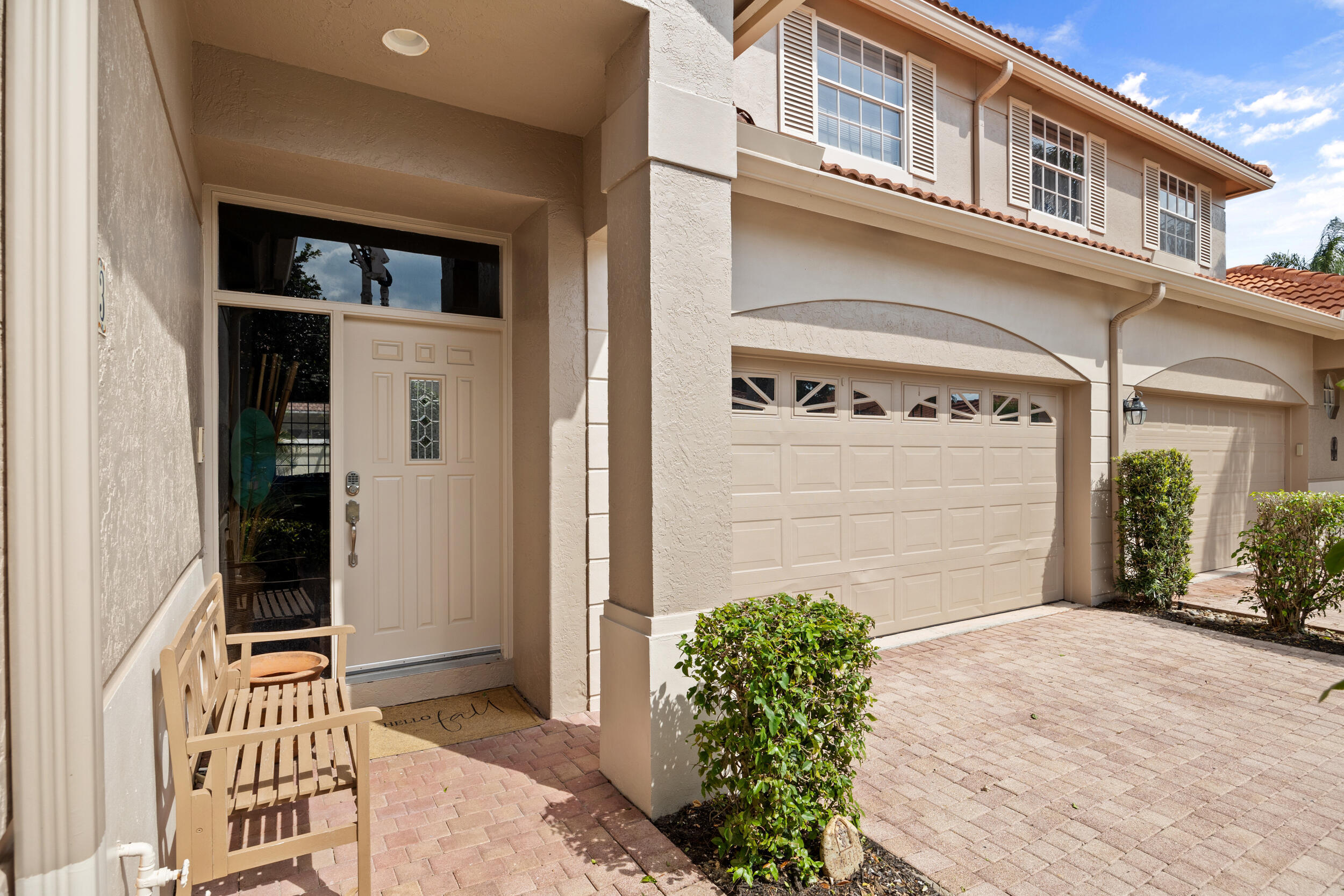 PGA RESORT COMMUNITY OF MONTEREY POINTE - Residential Lease