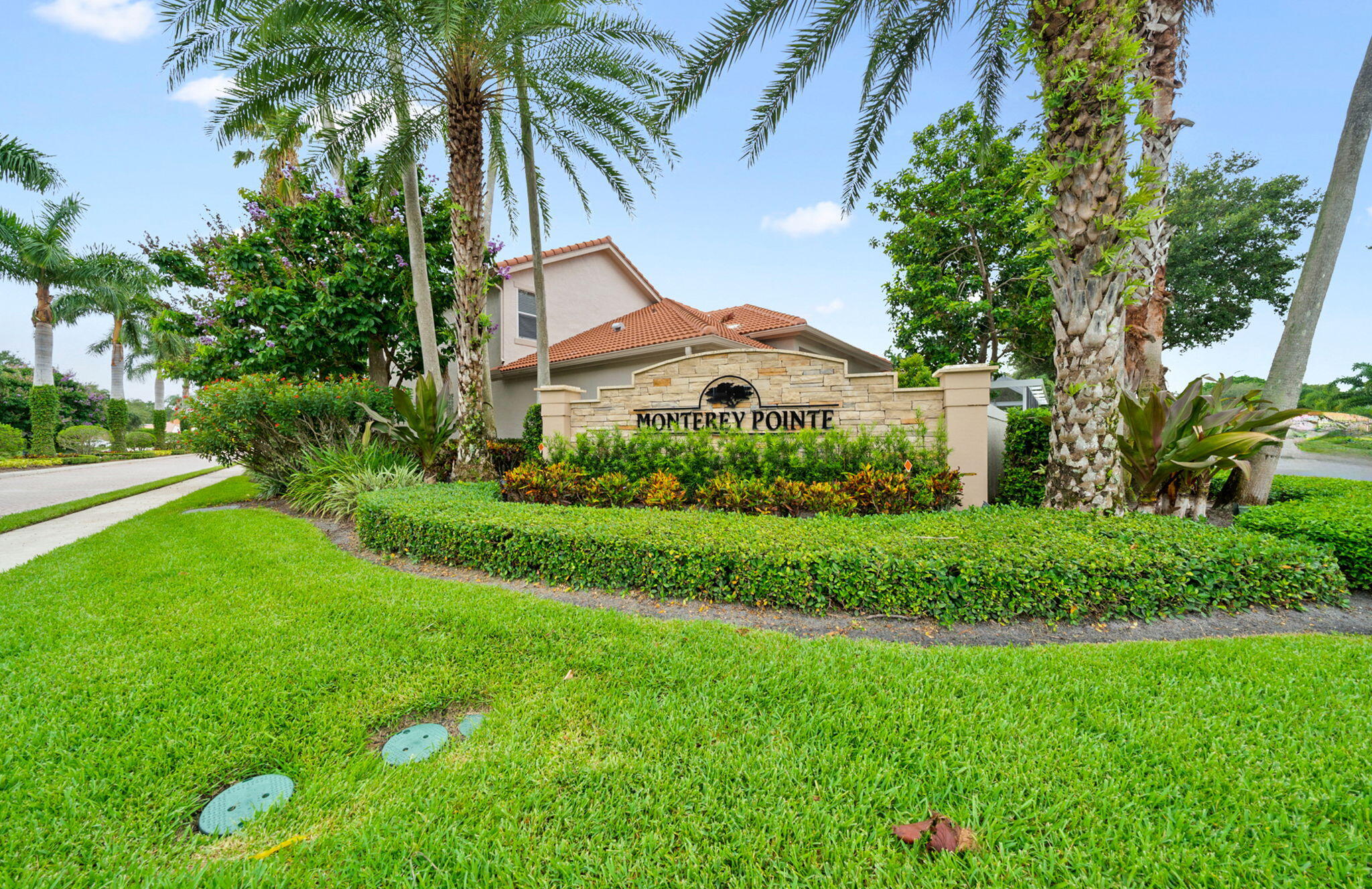 PGA RESORT COMMUNITY OF MONTEREY POINTE - Residential Lease