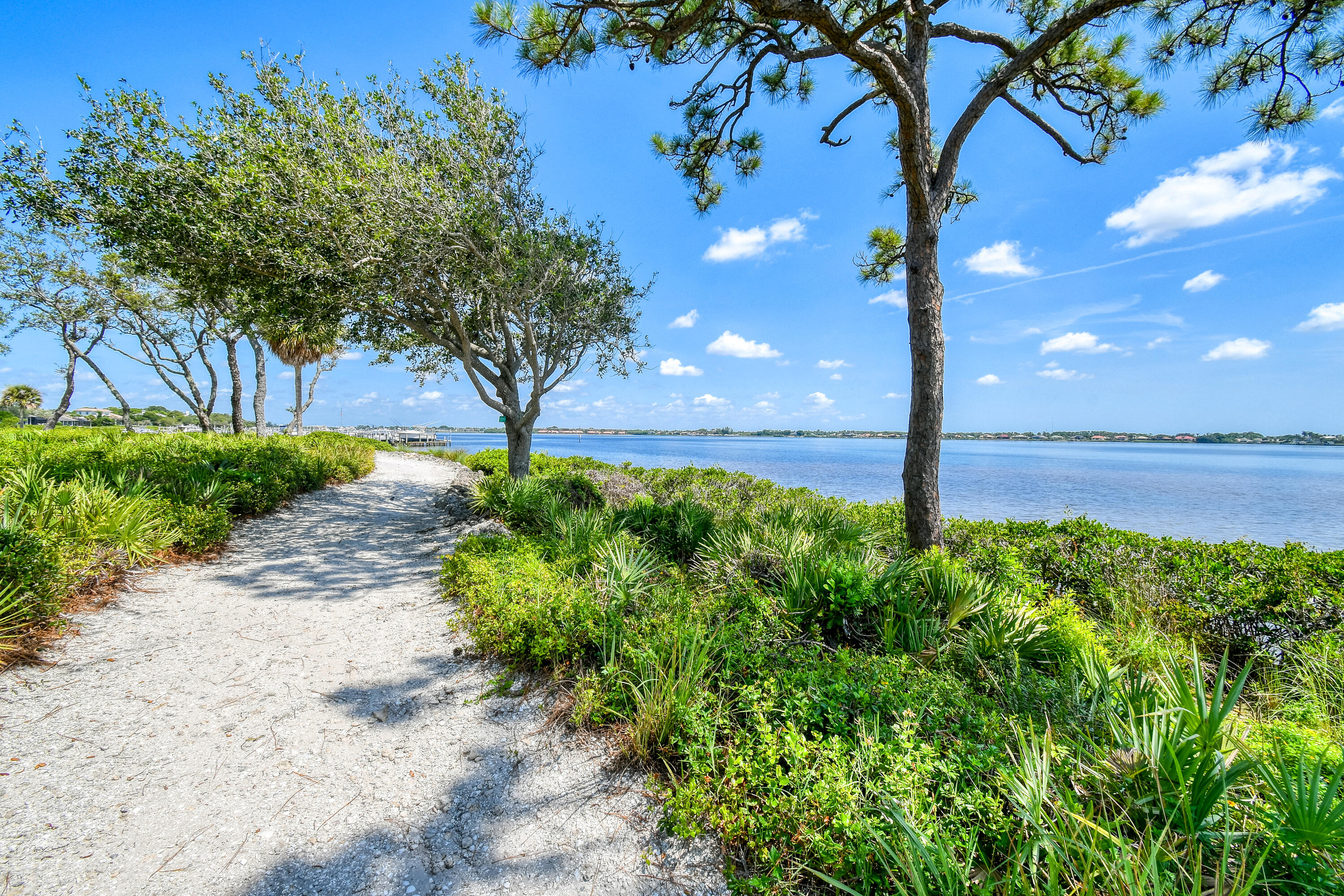 Harbour Ridge Yacht & Country Club - Bayhead Villa - Residential