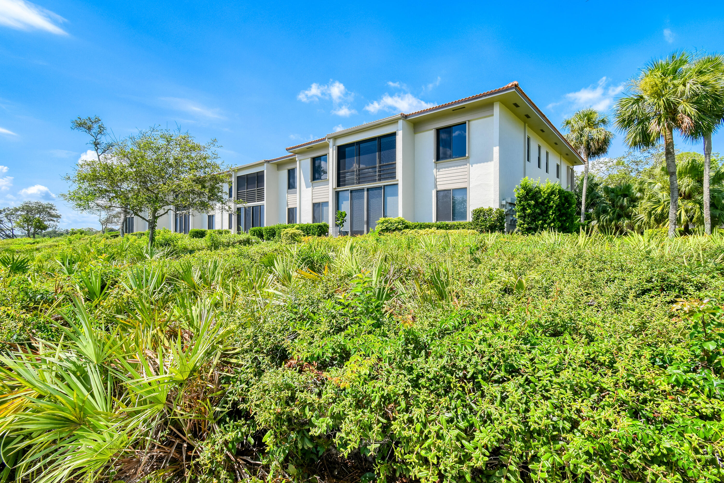Harbour Ridge Yacht & Country Club - Bayhead Villa - Residential