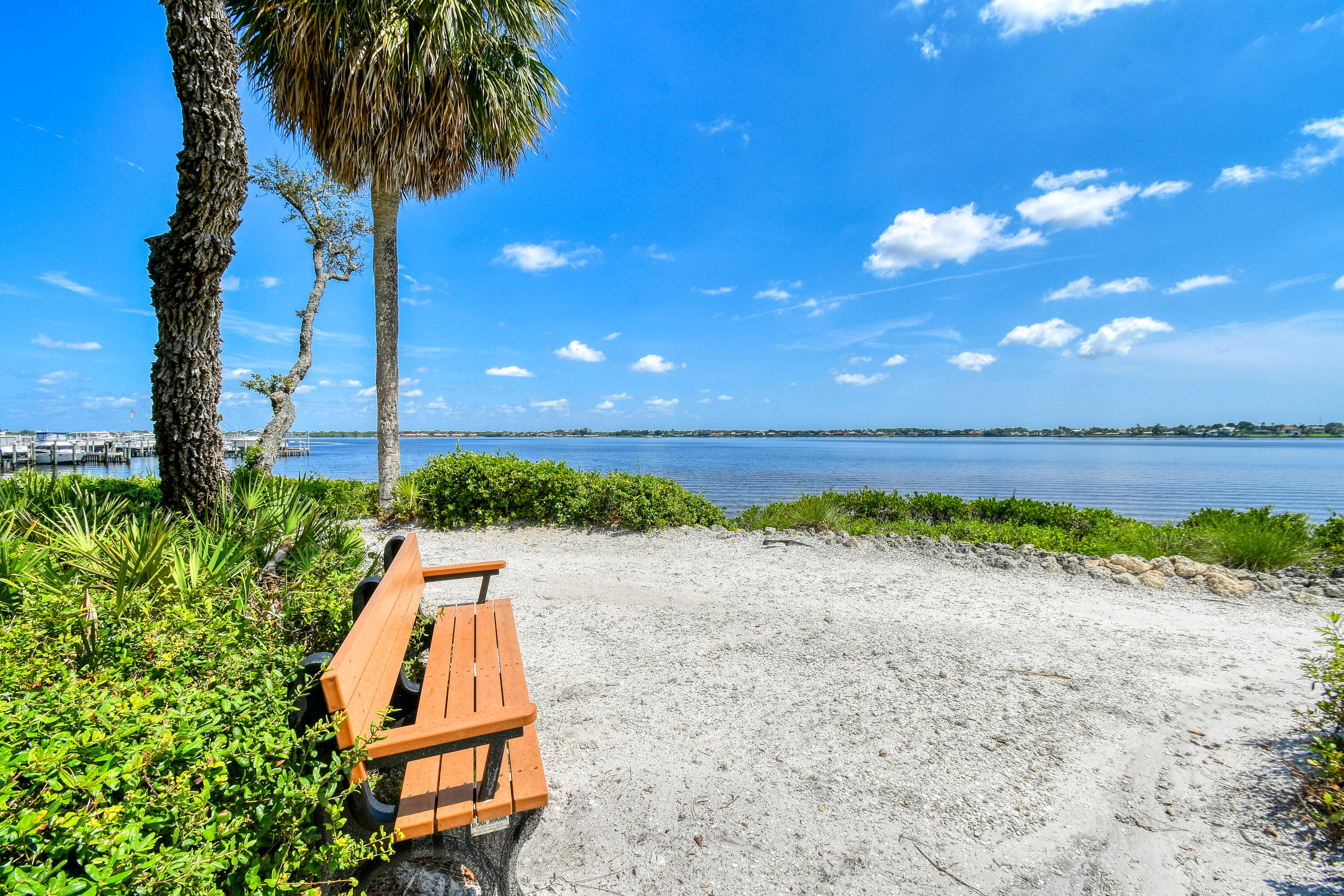 Harbour Ridge Yacht & Country Club - Bayhead Villa - Residential