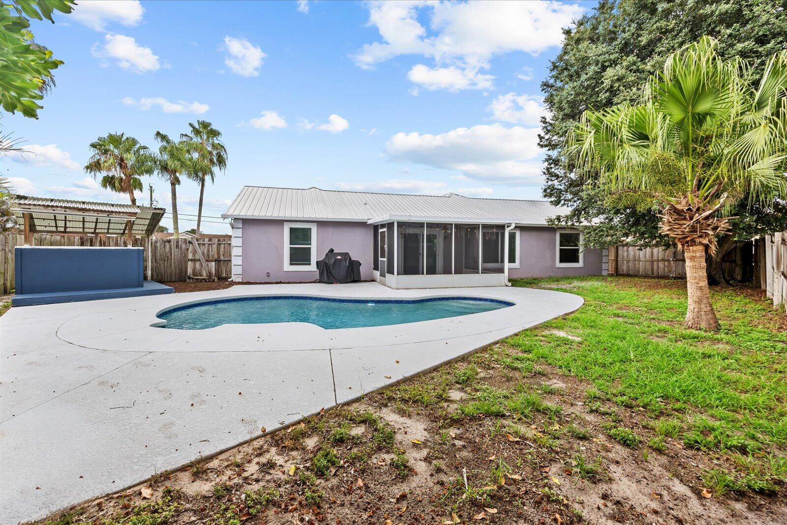 PORT ST LUCIE SECTION 33 - Residential