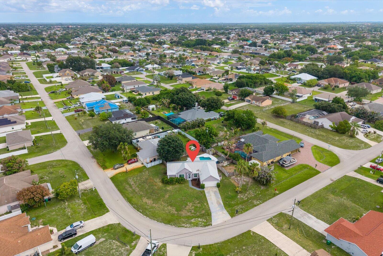 PORT ST LUCIE SECTION 33 - Residential