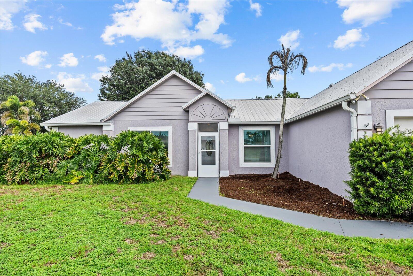 PORT ST LUCIE SECTION 33 - Residential