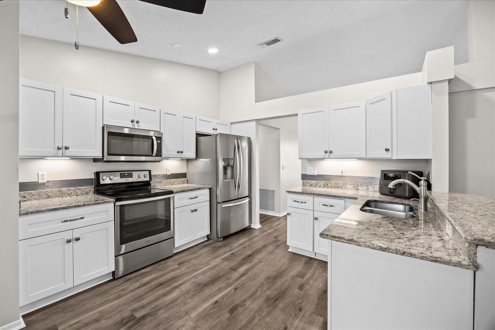 PORT ST LUCIE SECTION 33 - Residential