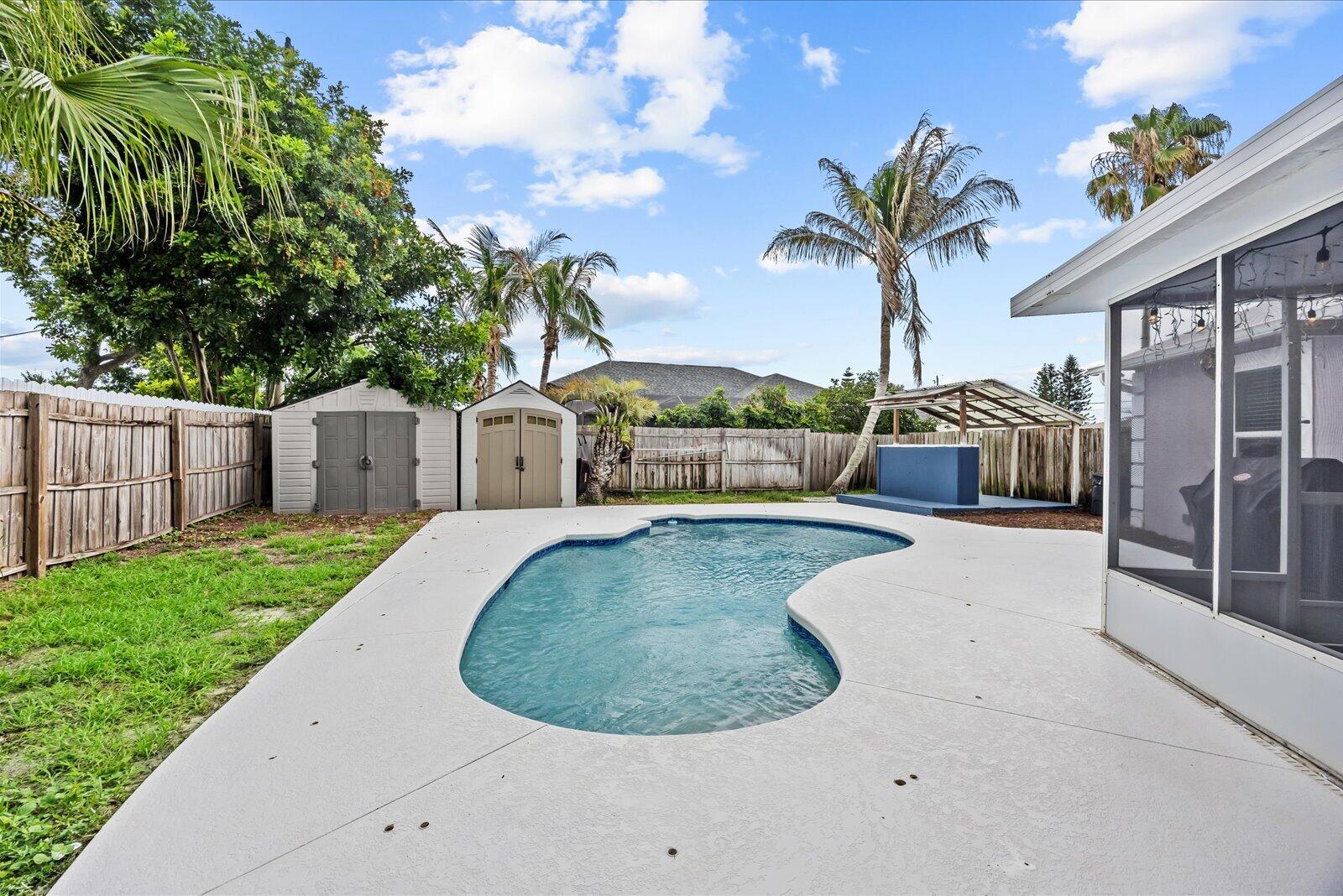 PORT ST LUCIE SECTION 33 - Residential