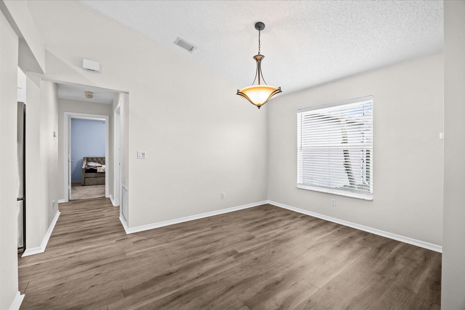 PORT ST LUCIE SECTION 33 - Residential