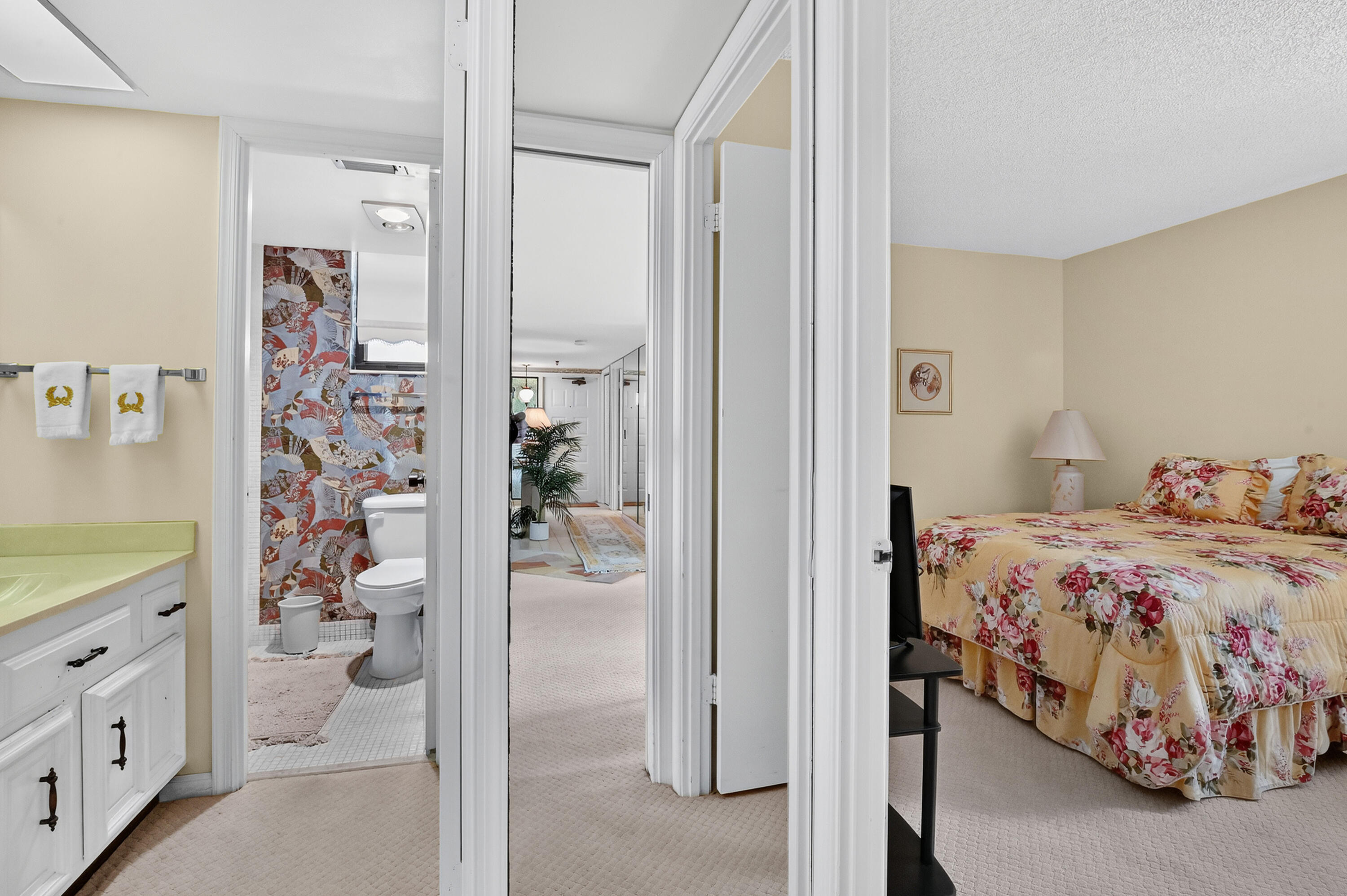 WOODLAND LAKES - Residential