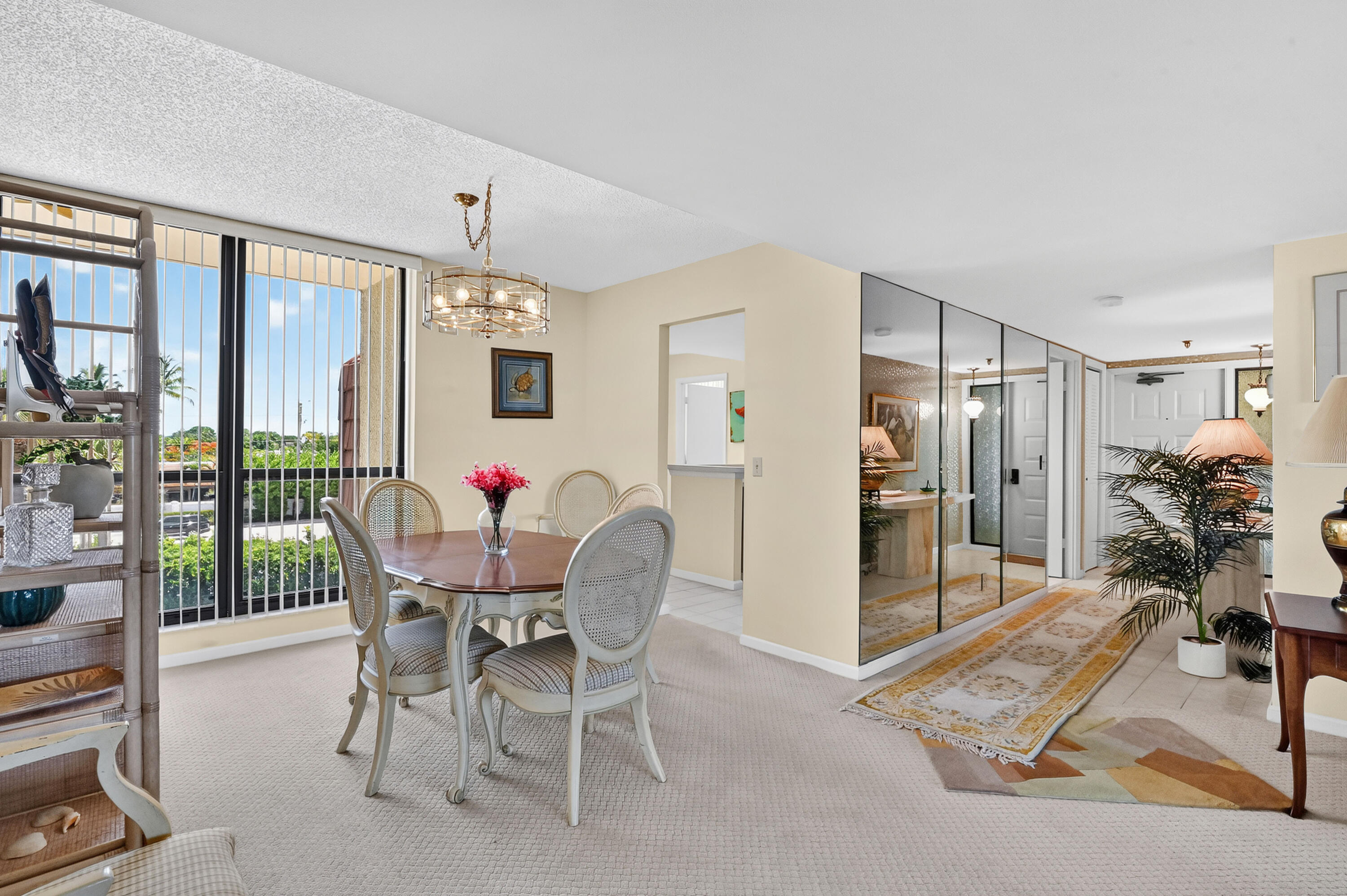 WOODLAND LAKES - Residential