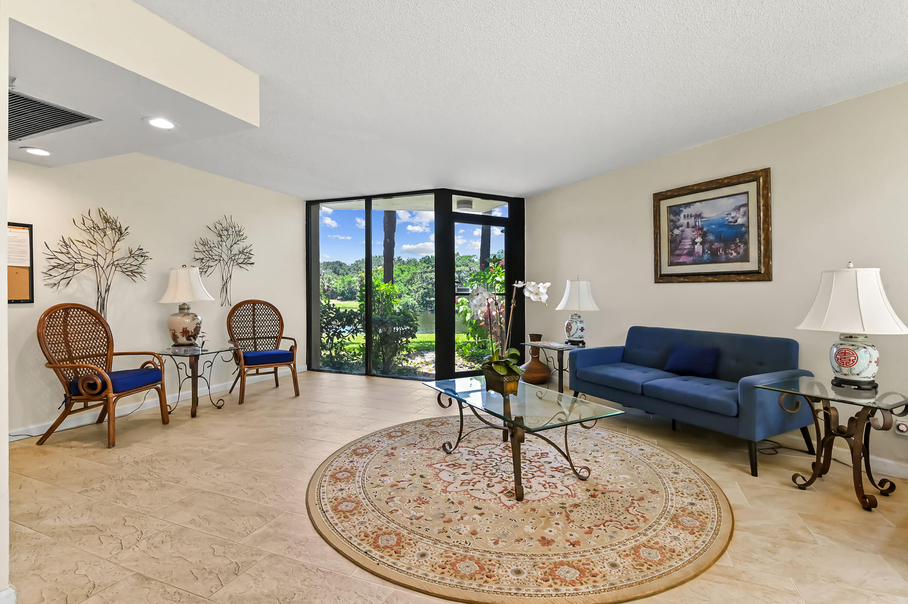 WOODLAND LAKES - Residential