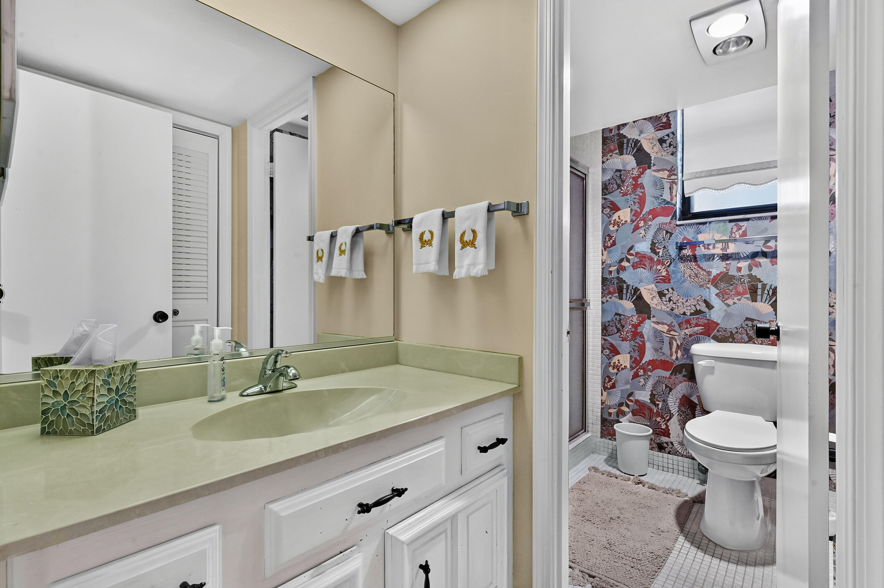 WOODLAND LAKES - Residential