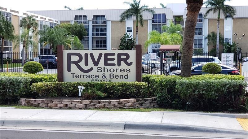 Check out this Beautiful River Shores 1 bedroom, one bathroom condo. Top floor, nicely updated kitchen, stunning renovated bathroom, large closet in the bedroom. Enjoy sunset views from the screened porch. River Shores is a pet friendly, gated, waterfront community with a Community Boat Dock, Heated Pool, Tennis Court, Gym, and Sauna. Basic cable and internet are included in the HOA fee. Great location, short distance to the beach, I95, Downtown Ft Lauderdale, shopping, restaurants, Oakland Park and Wilton Manors Entertainment Districts!