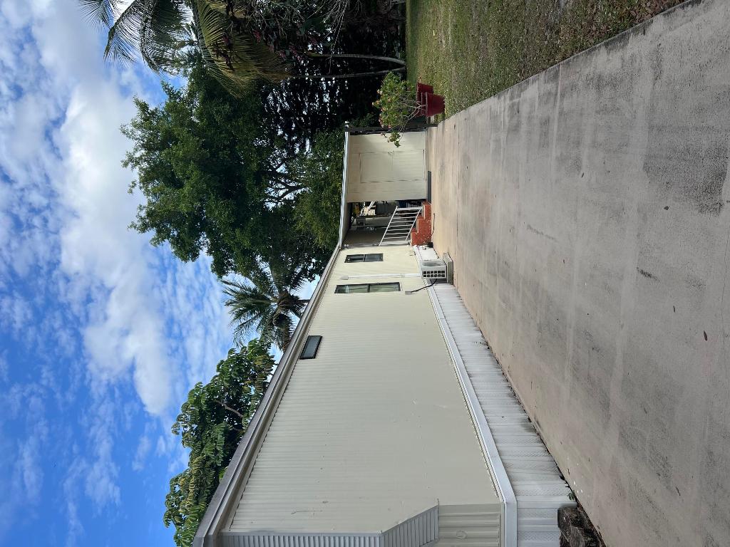 DEERFIELD LAKE - Residential