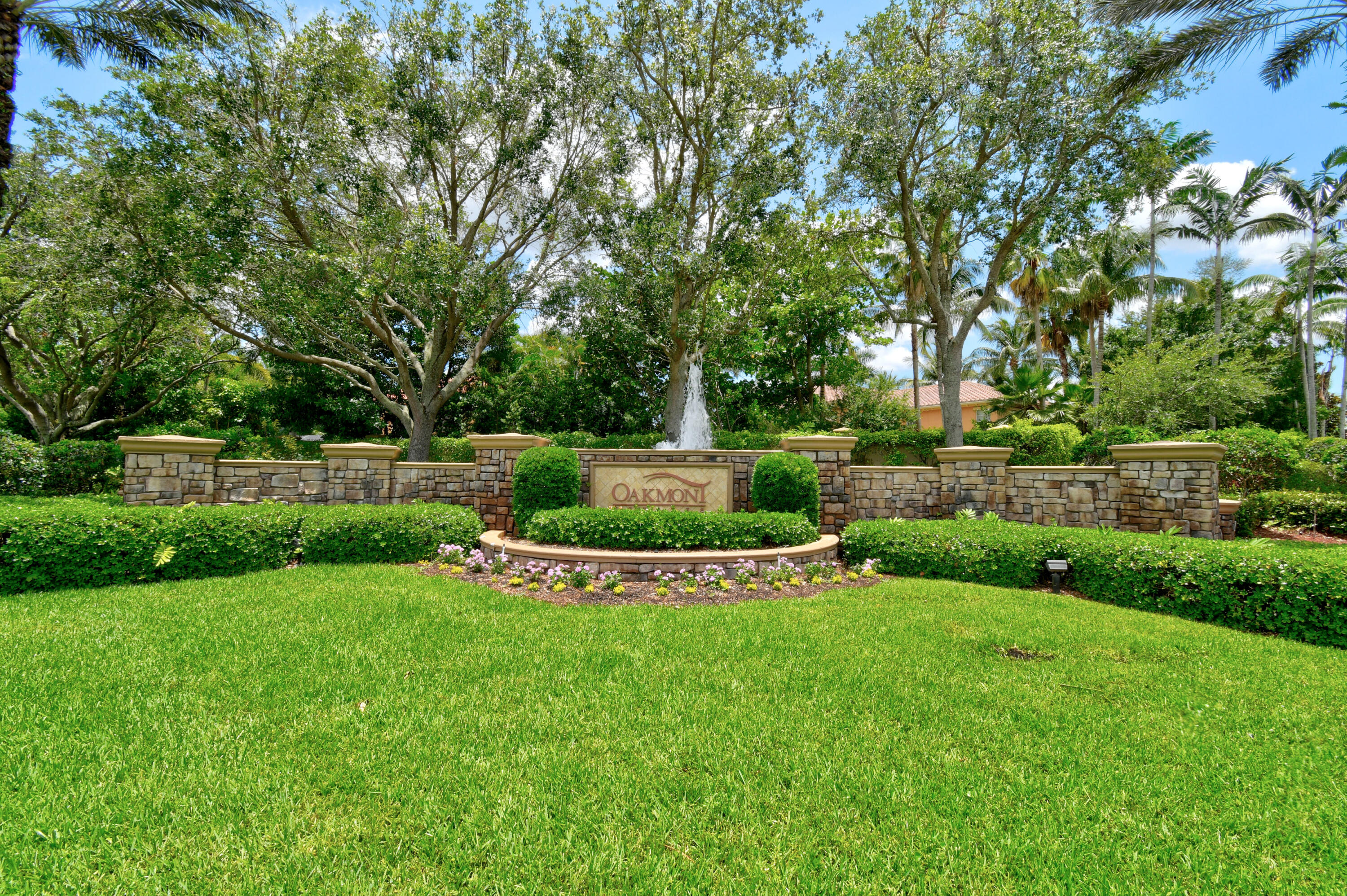 OAKMONT ESTATES PUD - Residential