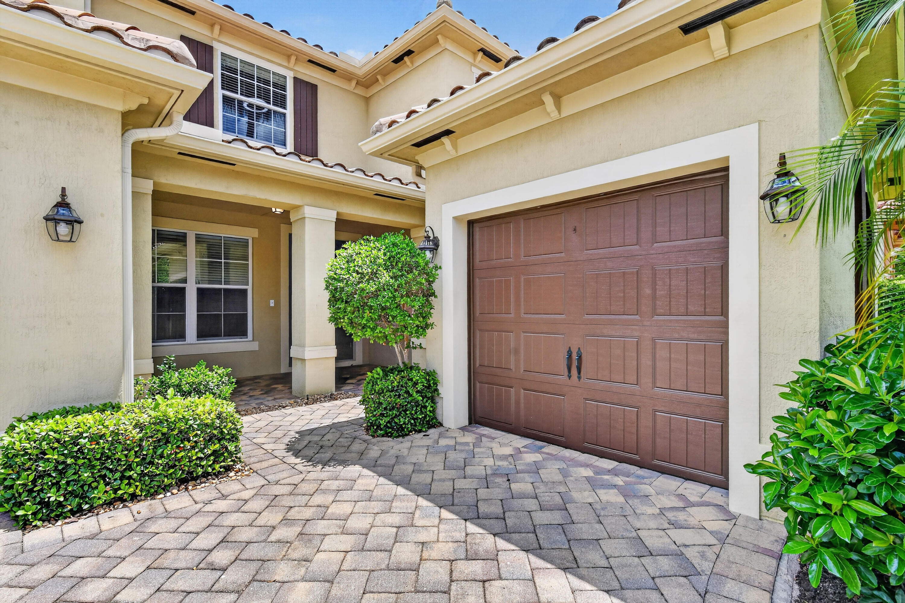 OAKMONT ESTATES PUD - Residential