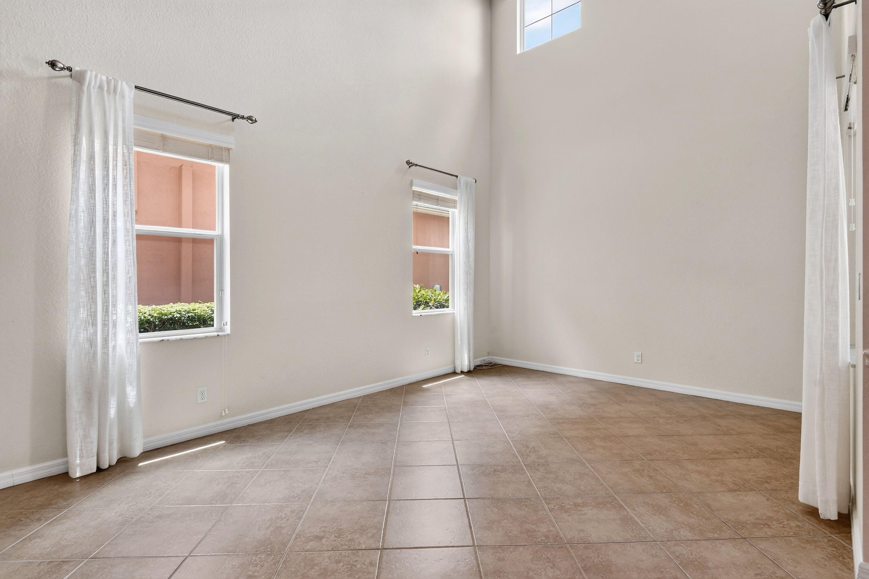 OAKMONT ESTATES PUD - Residential