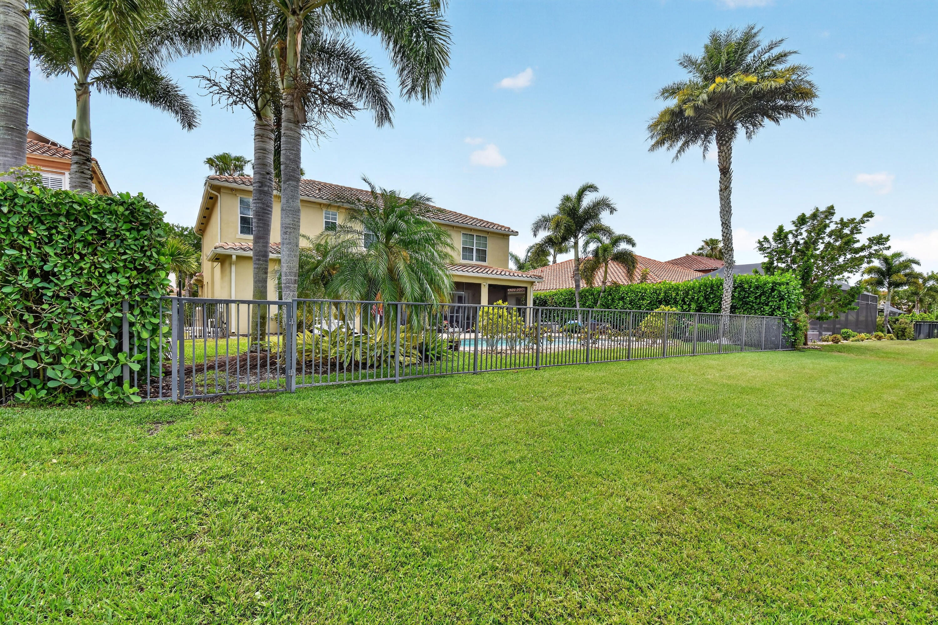 OAKMONT ESTATES PUD - Residential