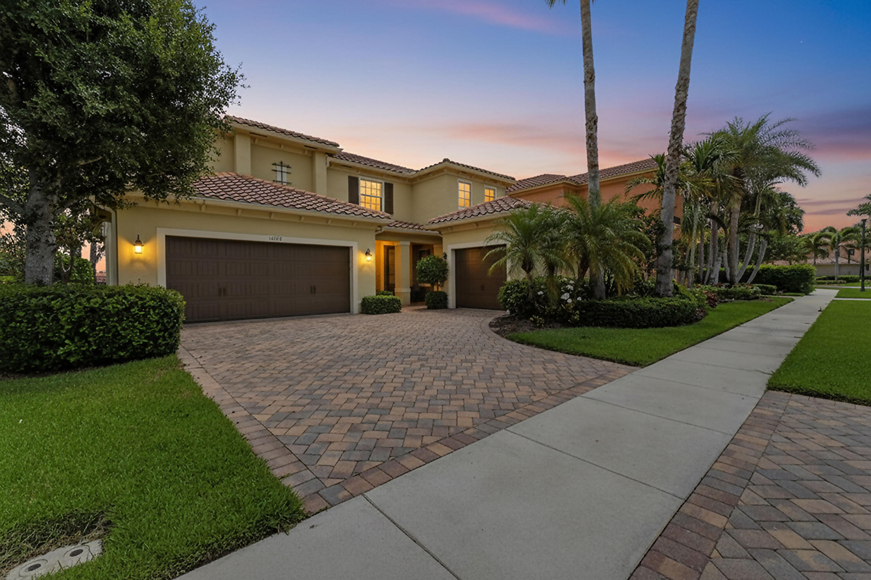 OAKMONT ESTATES PUD - Residential