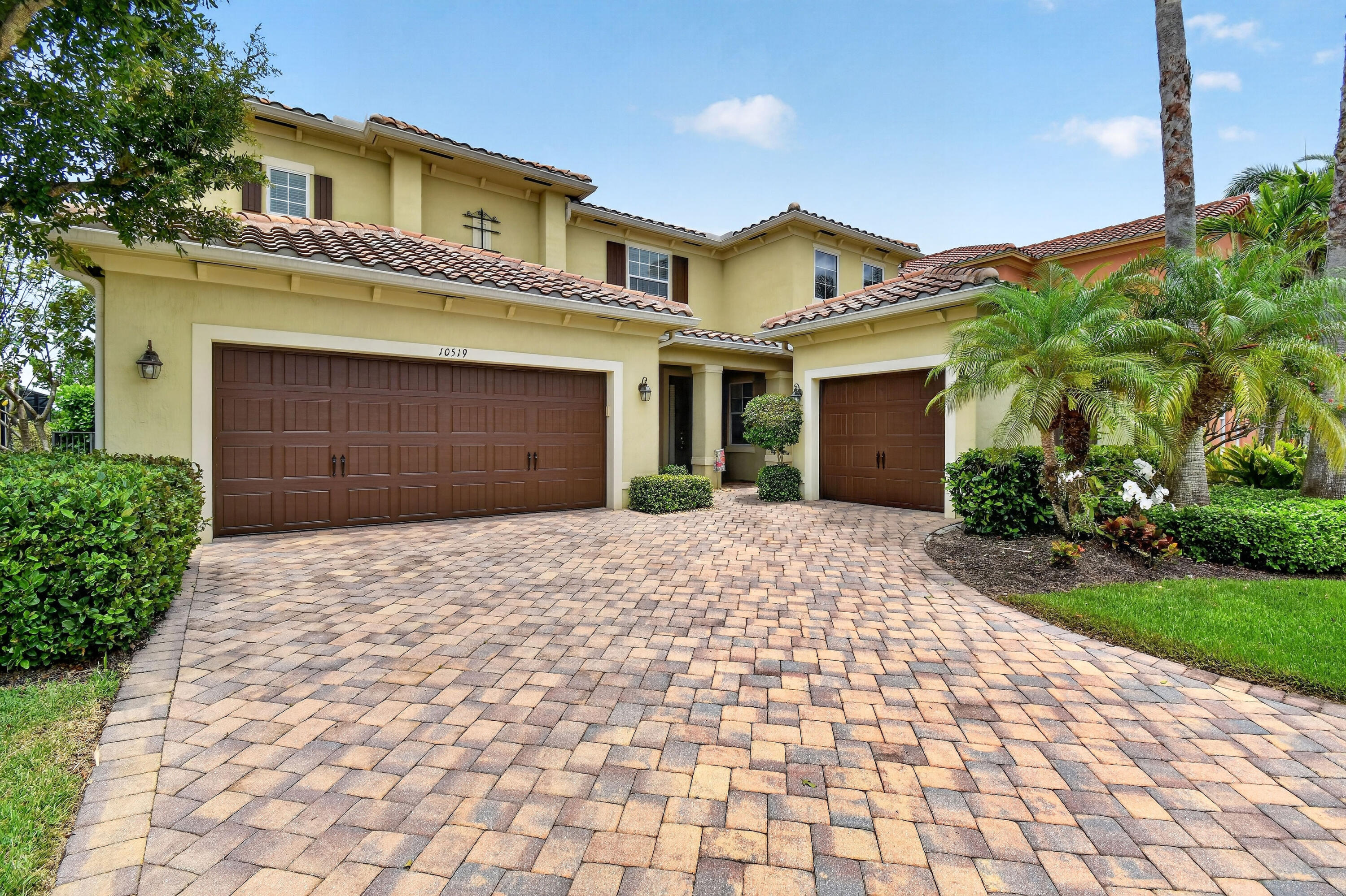 OAKMONT ESTATES PUD - Residential