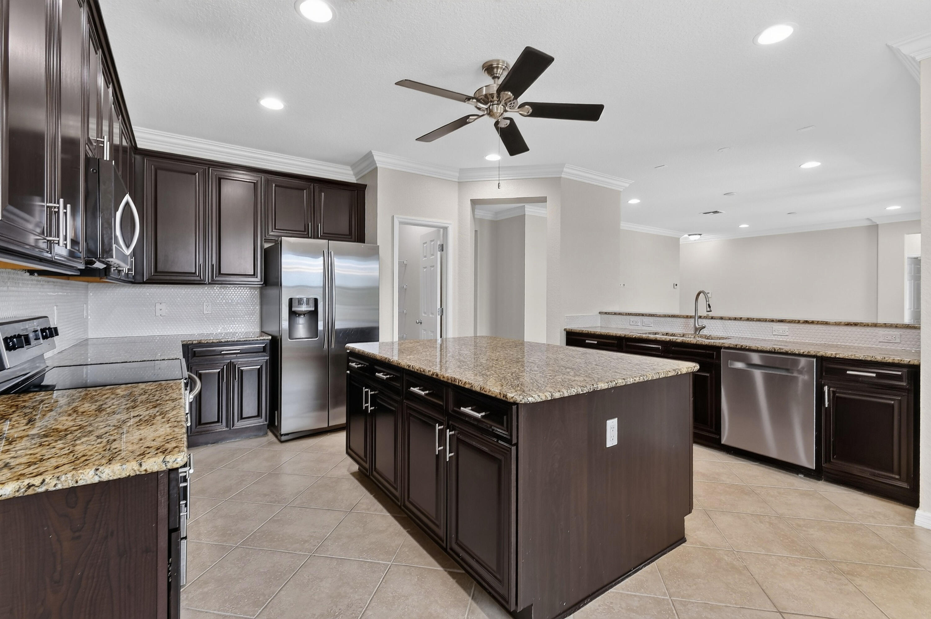 OAKMONT ESTATES PUD - Residential
