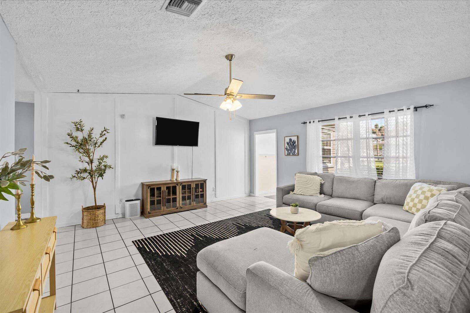 HIBISCUS PARK - Residential