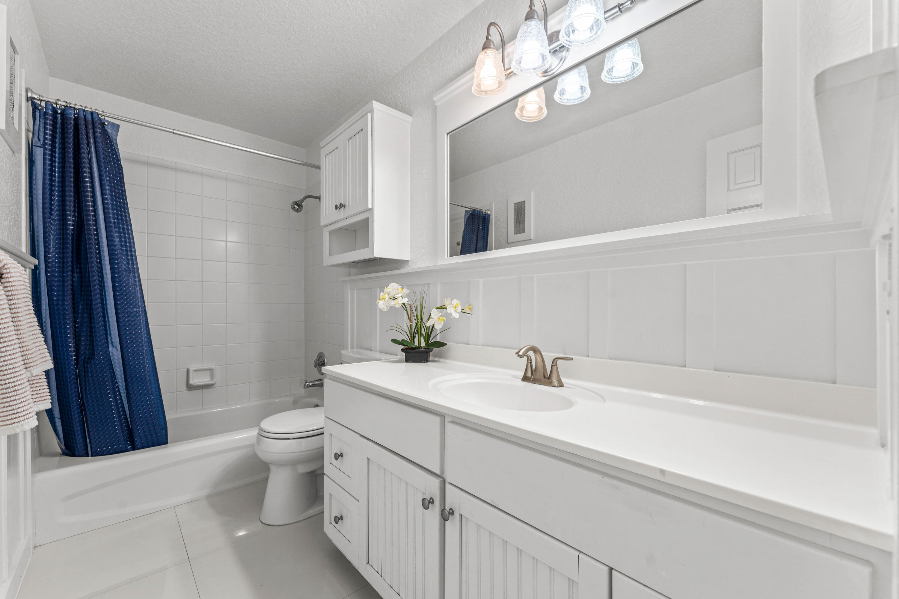 WINDEMERE HOUSE CONDO - Residential