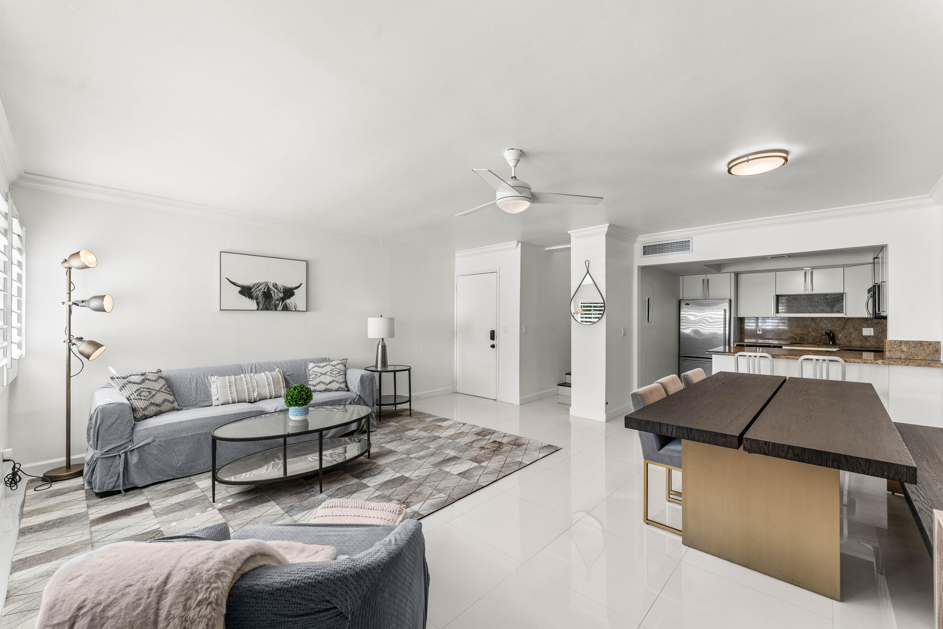 WINDEMERE HOUSE CONDO - Residential
