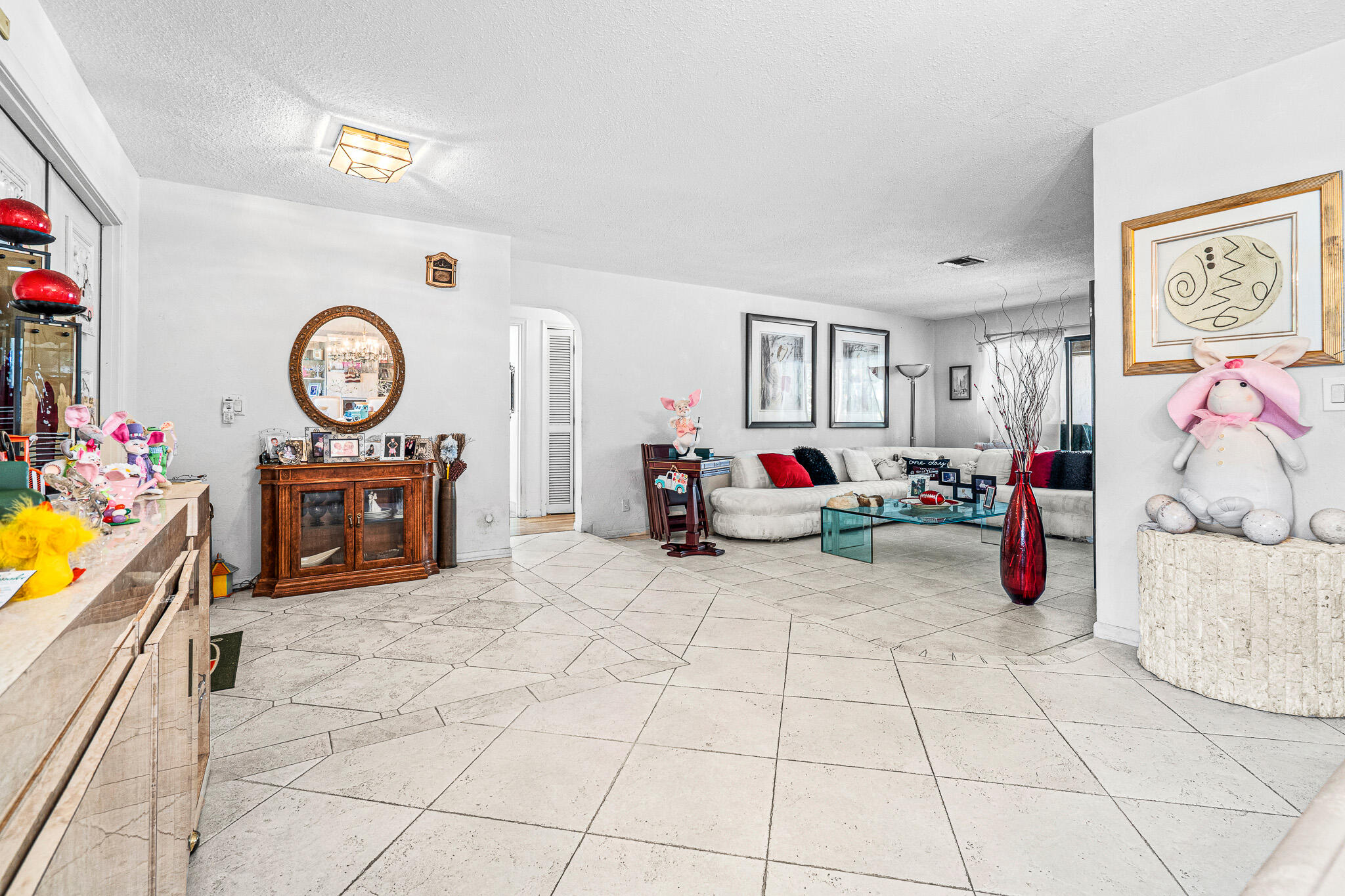 FOREST HILLS SOUTH - Residential