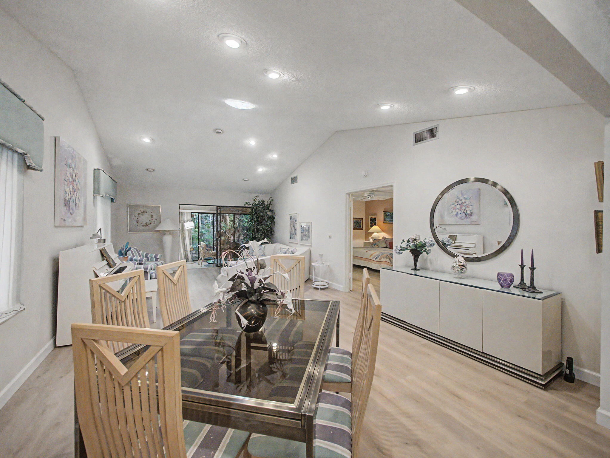 CEDAR POINT 6 - Residential