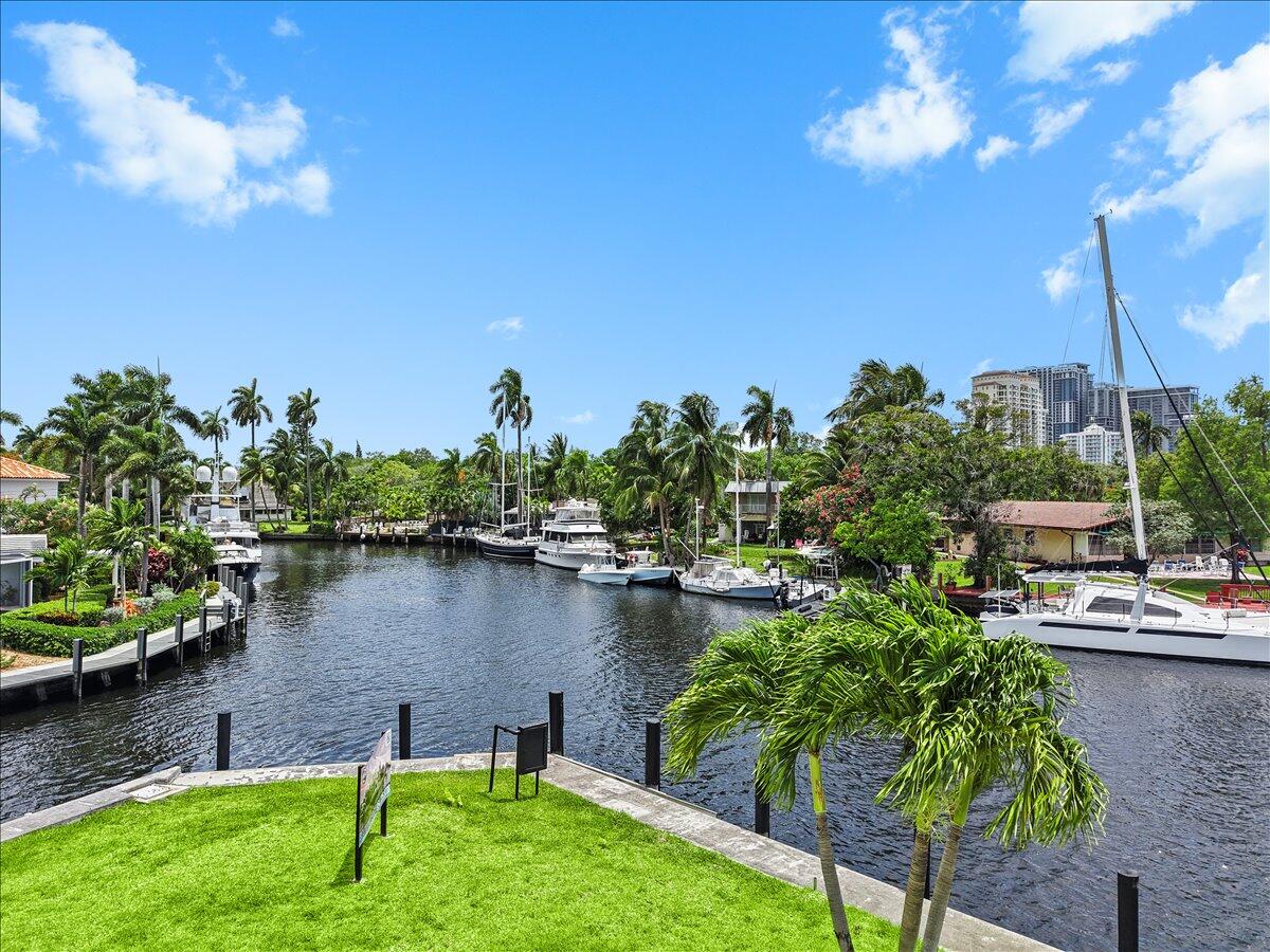 TROPICAL POINT NO 2 - Residential