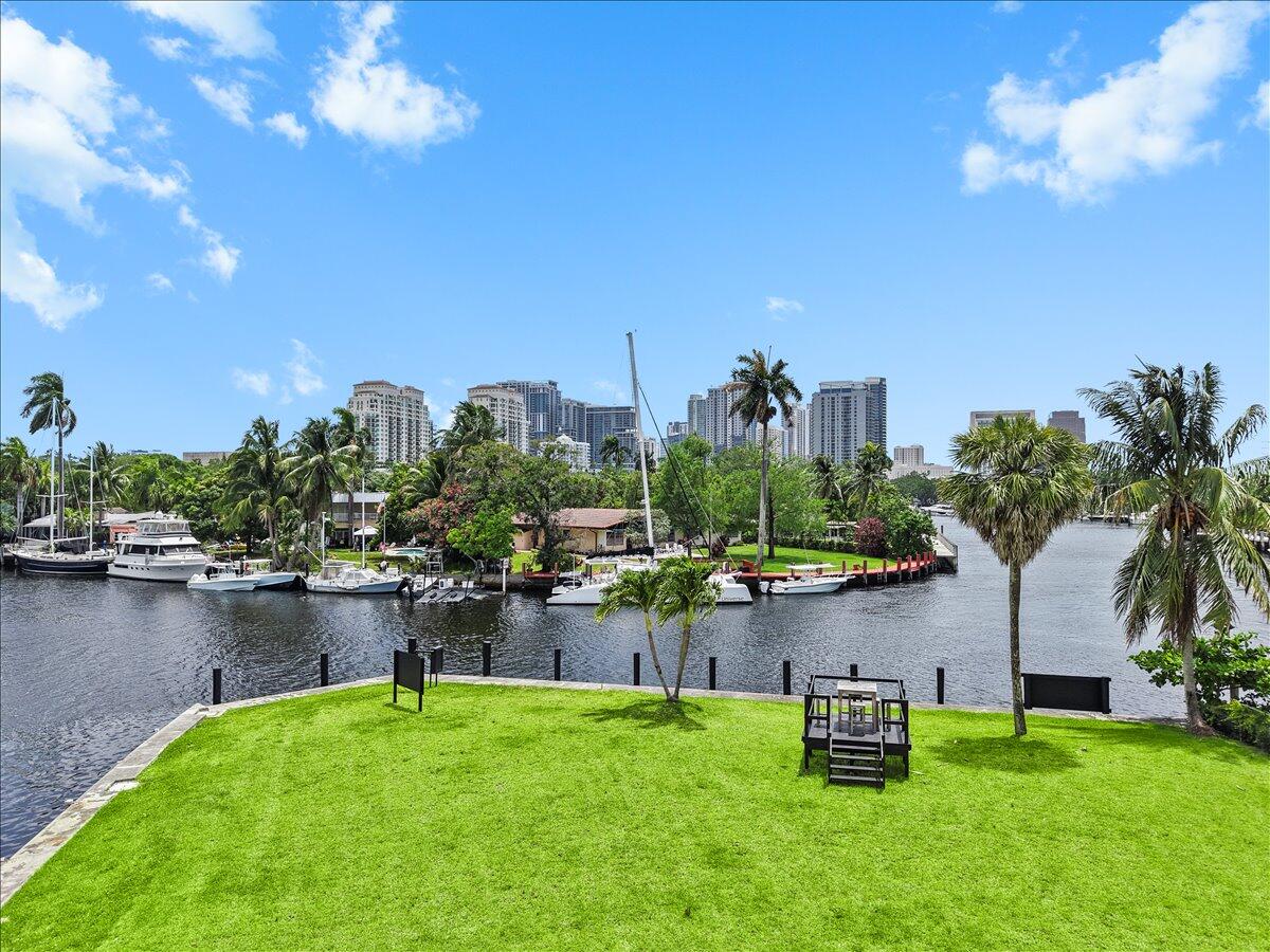TROPICAL POINT NO 2 - Residential