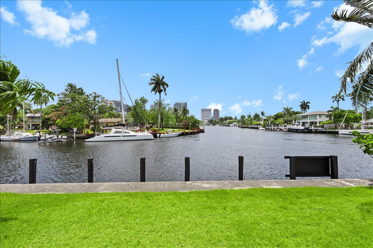 TROPICAL POINT NO 2 - Residential