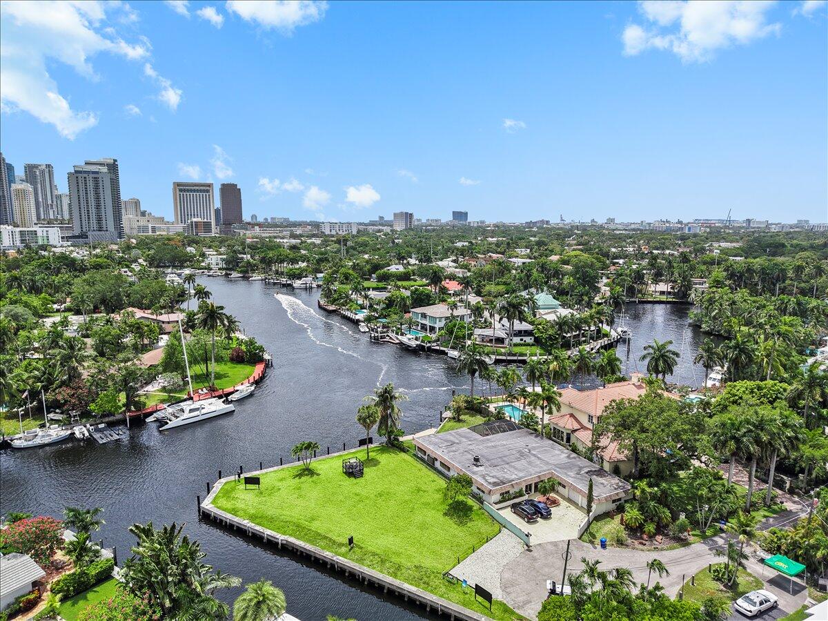 TROPICAL POINT NO 2 - Residential