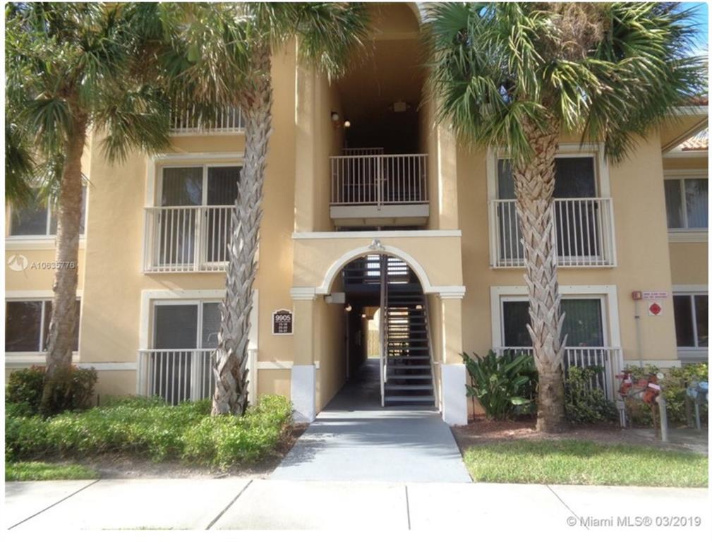 nice condo for sale. 1 bedrooms and 1 bathroom located on 2 floor. unit currently tenant occupied on Month to month. washer and dryer inside the unit. buyer must sign the firsta addendum