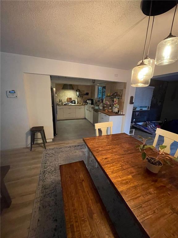 Hollywood Hills 6-22 B - Residential