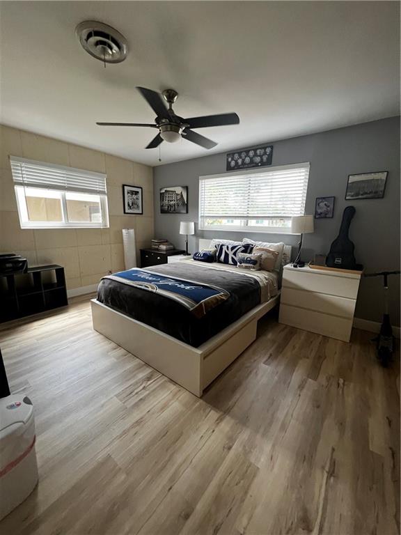 Hollywood Hills 6-22 B - Residential