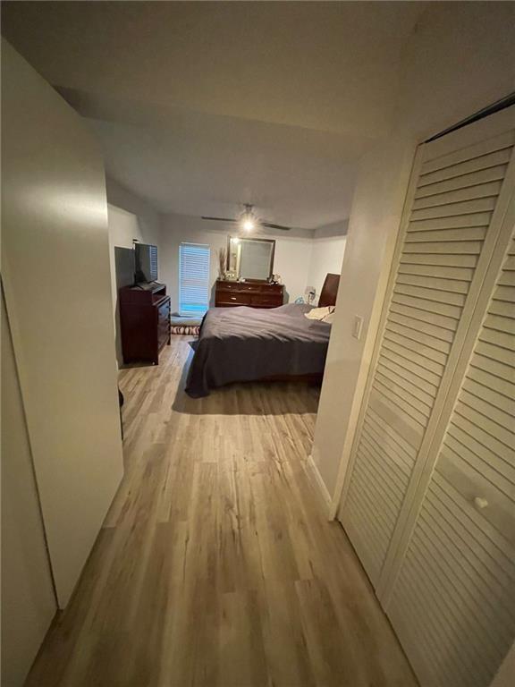 Hollywood Hills 6-22 B - Residential