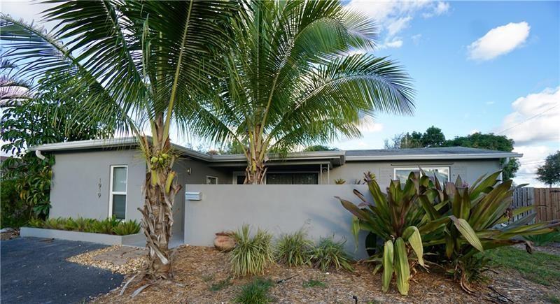 Hollywood Hills 6-22 B - Residential