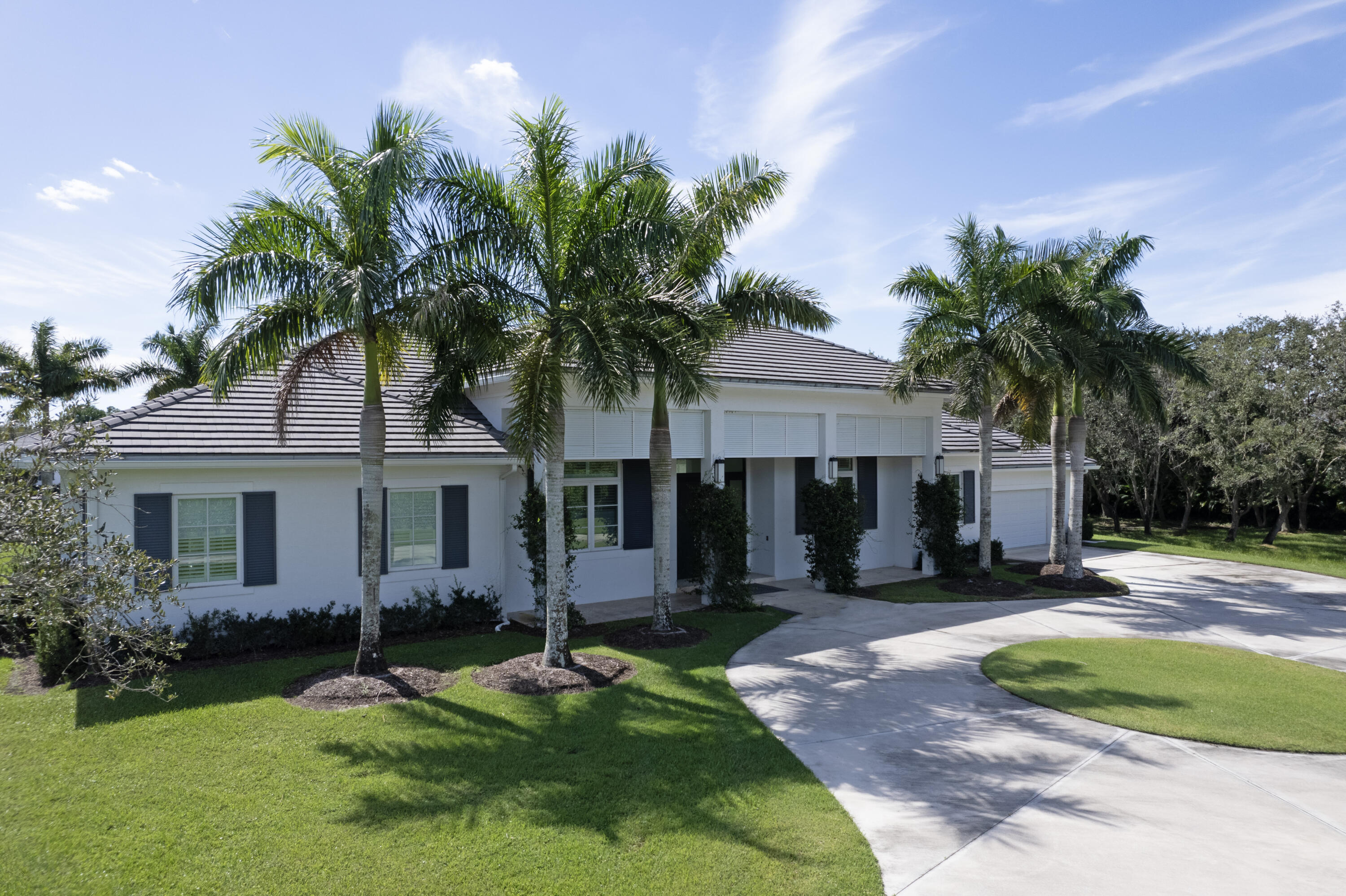 PALM BEACH POINT - Residential