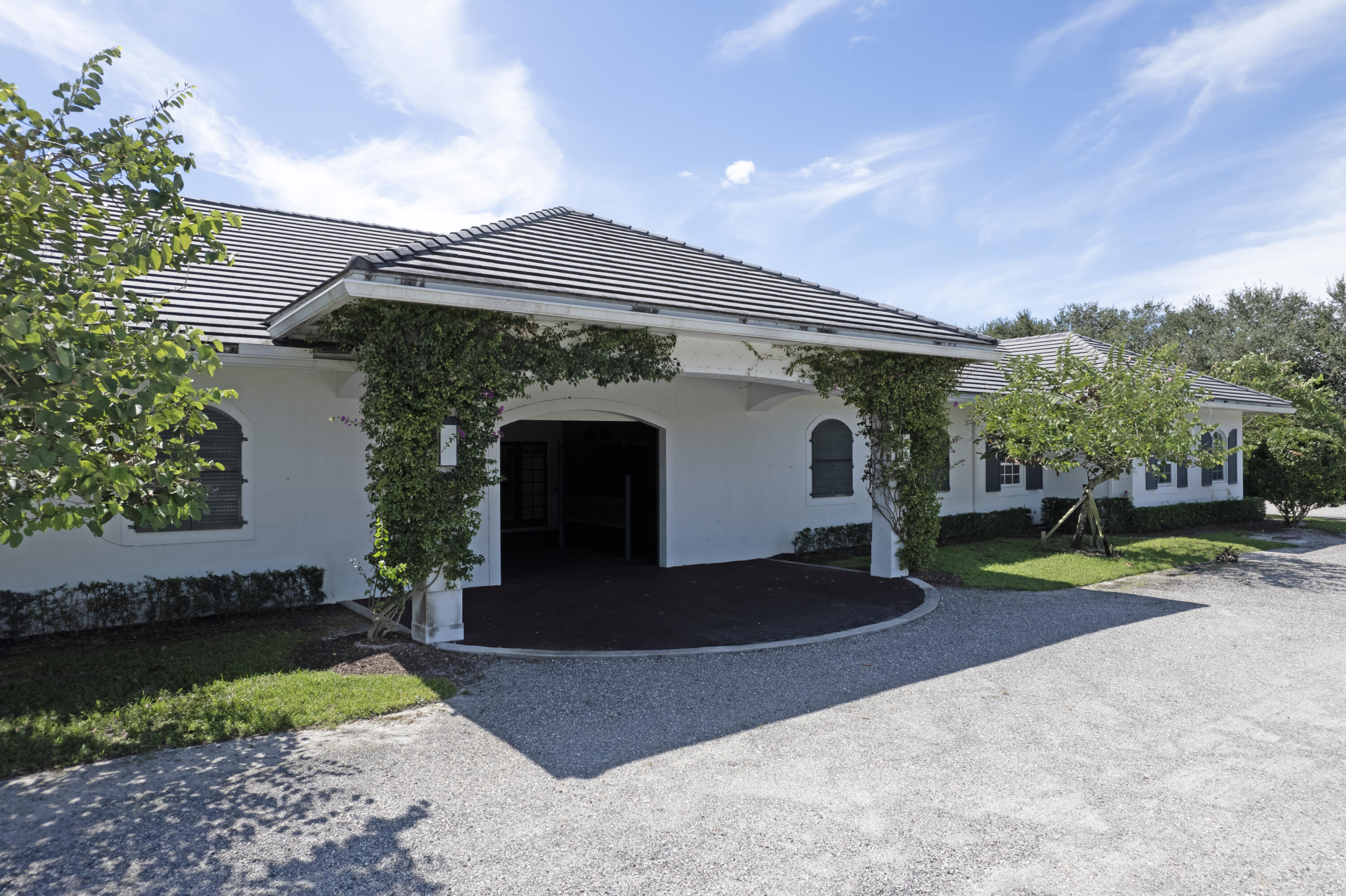 PALM BEACH POINT - Residential