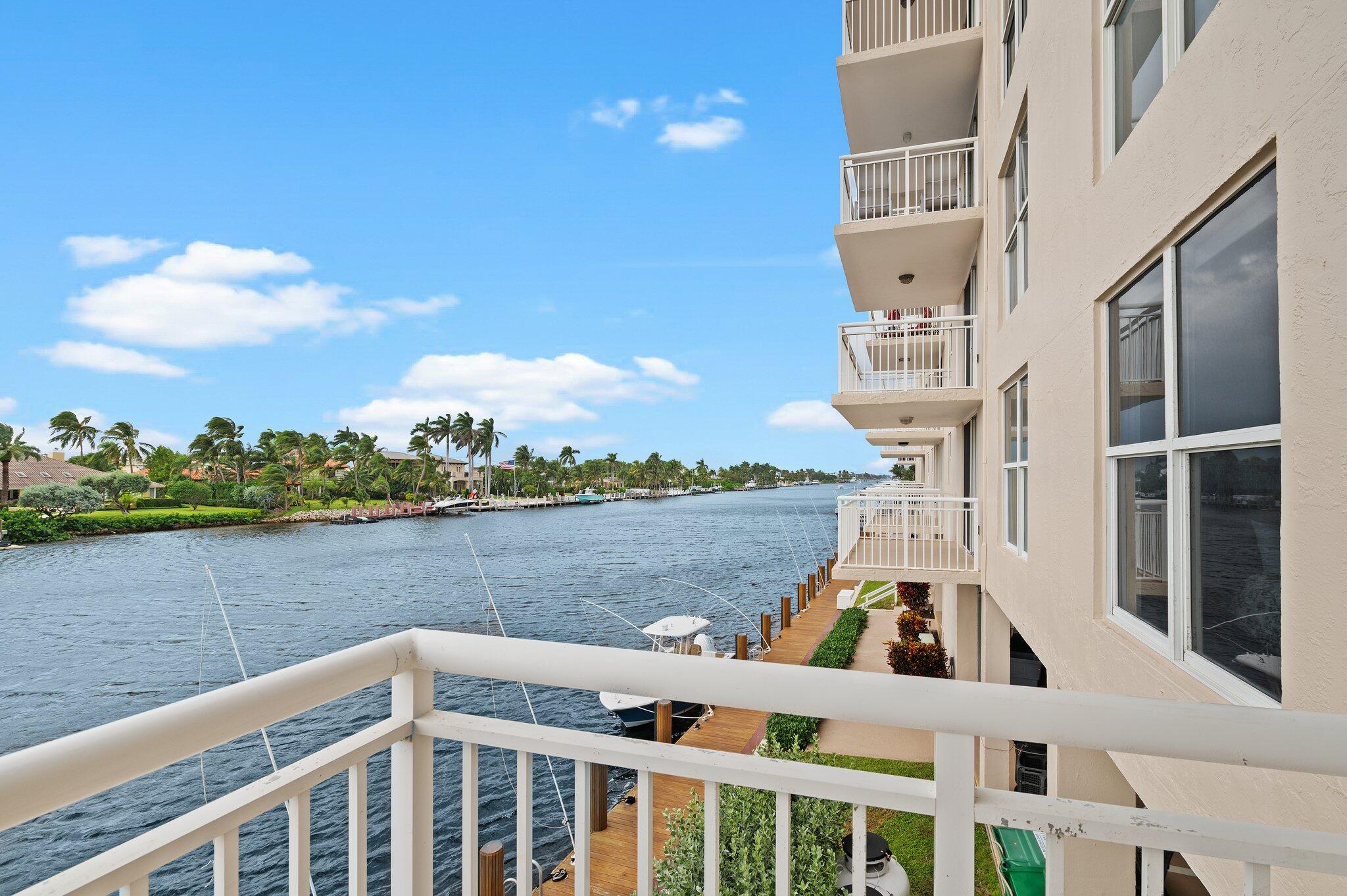 HILLSBORO LE BARON CONDO APTS - Residential